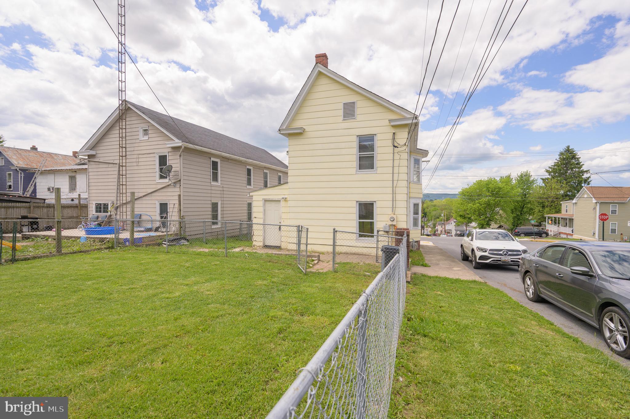 MARTINSBURG CITY - Residential