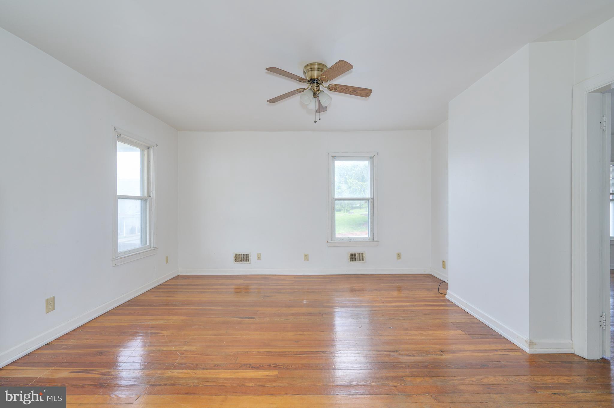 MARTINSBURG CITY - Residential