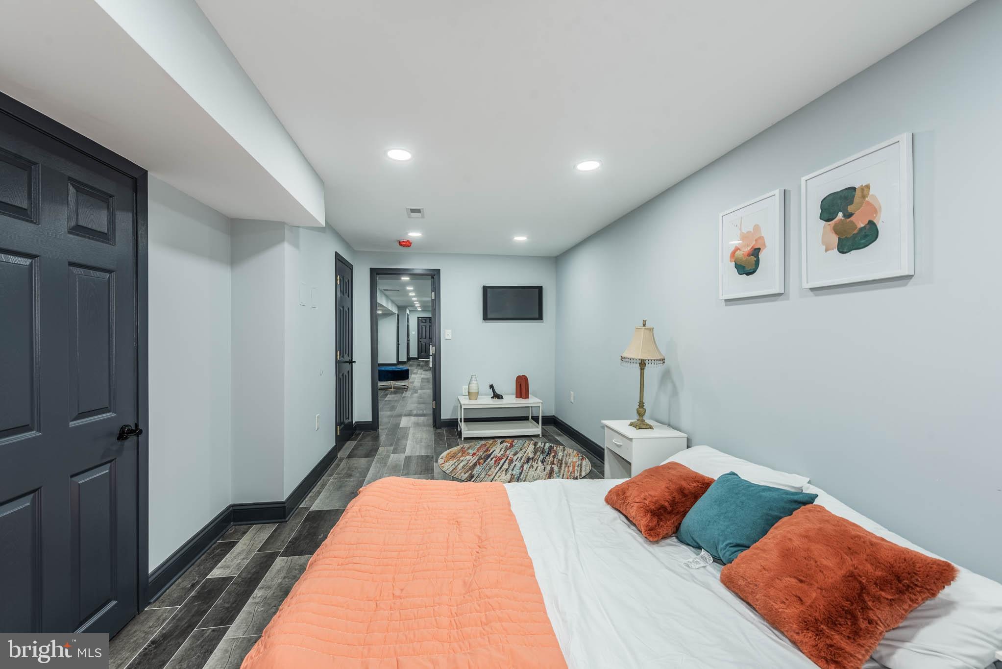 RESERVOIR HILL - Residential Income