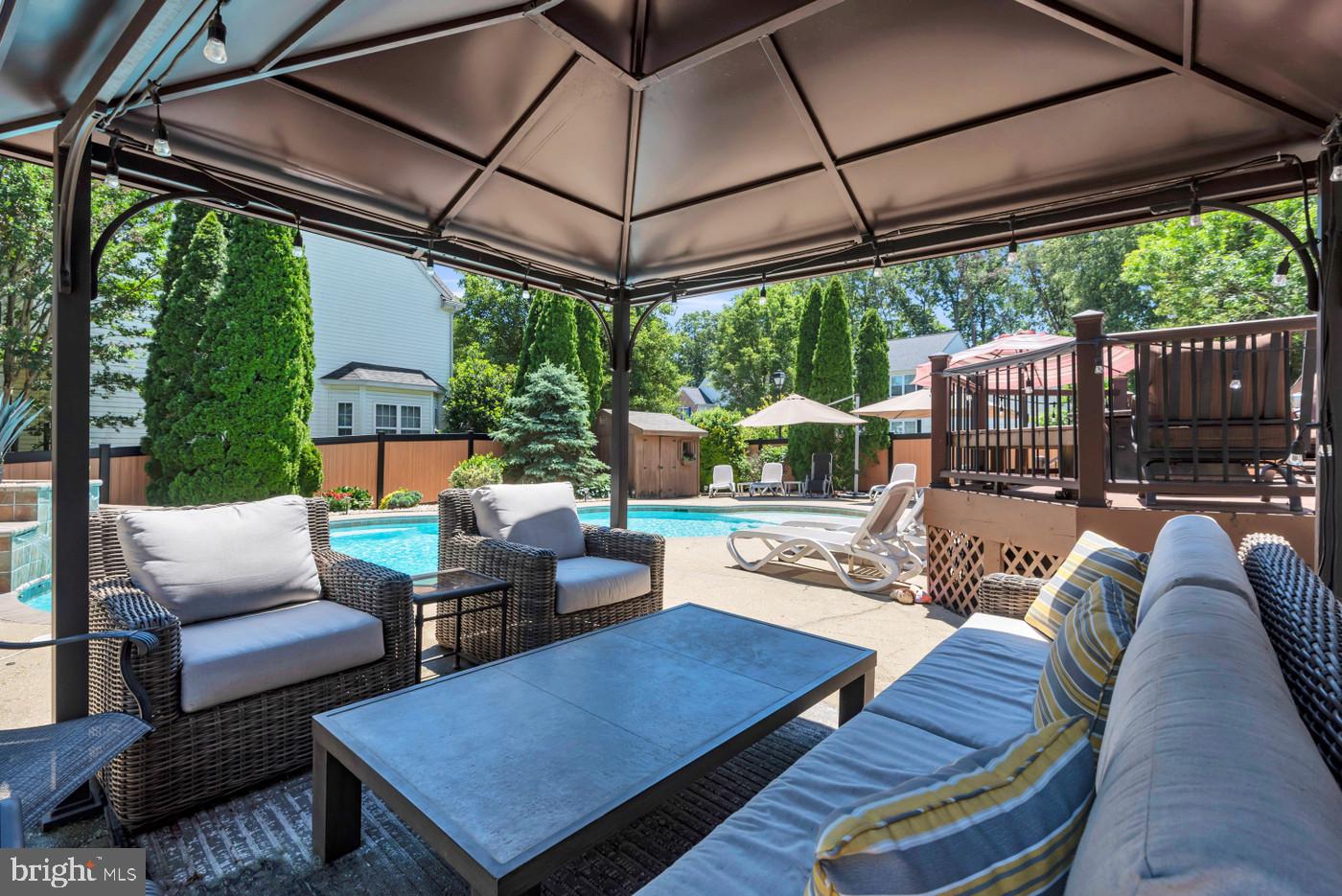 SEVERN PINES - Residential