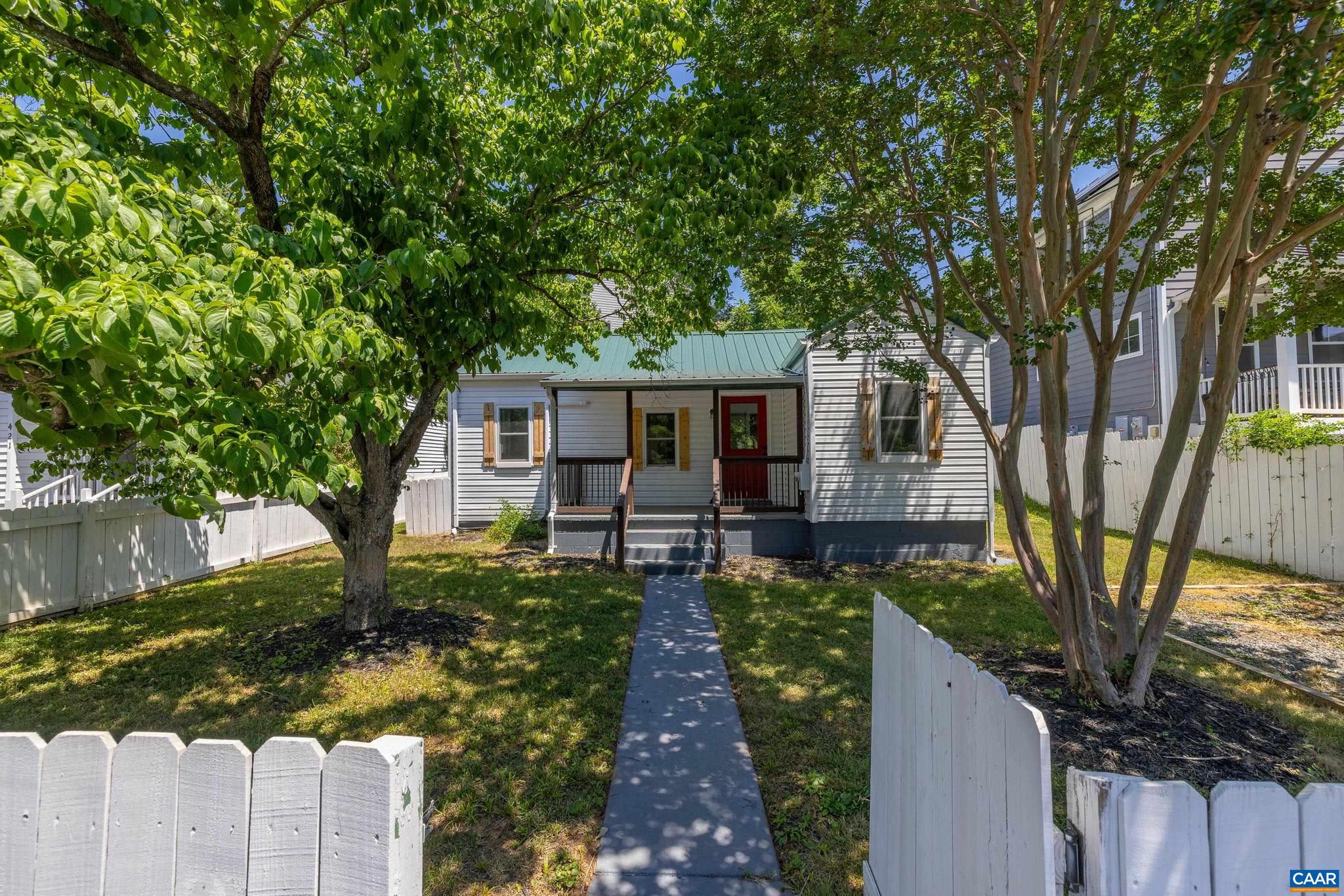 BELMONT - Residential