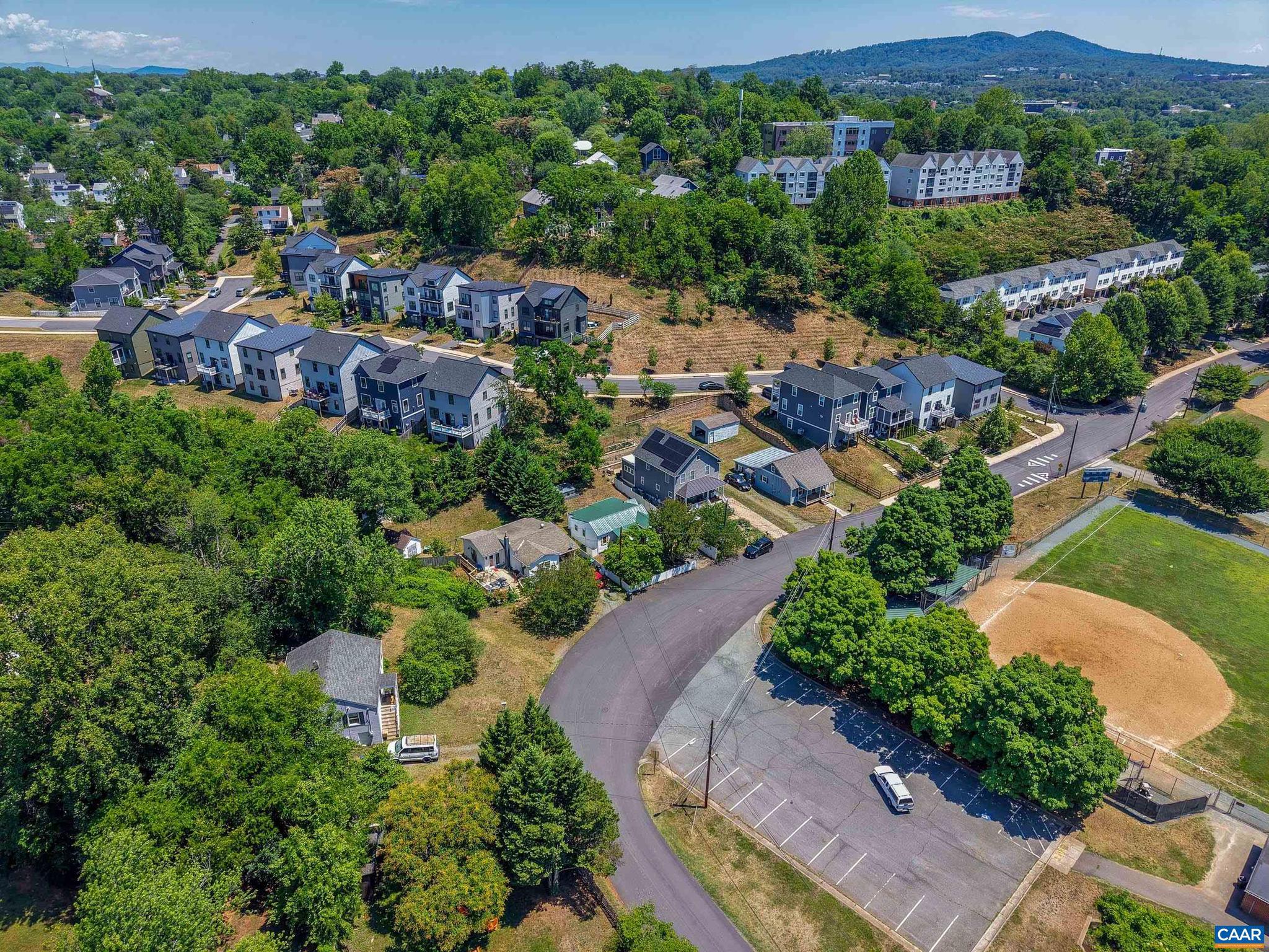 BELMONT - Residential