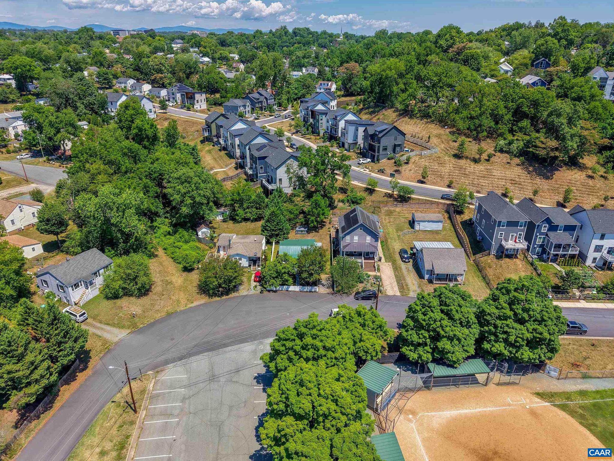 BELMONT - Residential