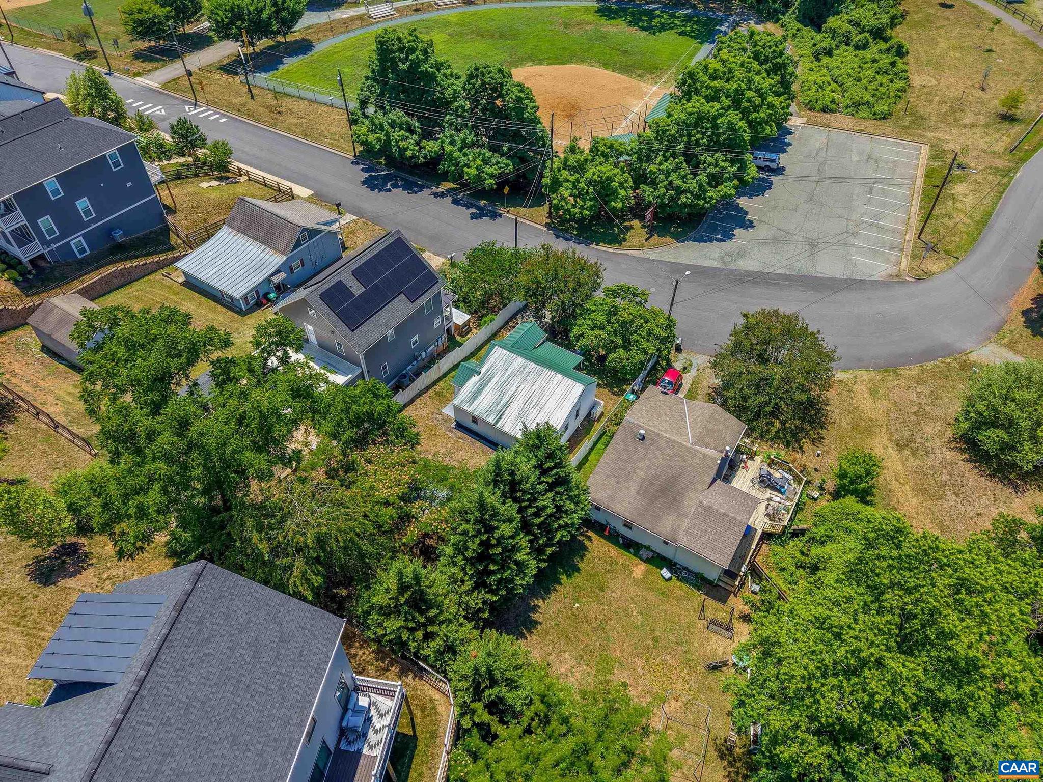 BELMONT - Residential