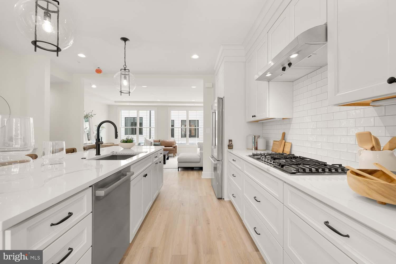 BALLSTON - Residential