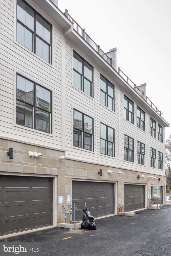 BALLSTON - Residential