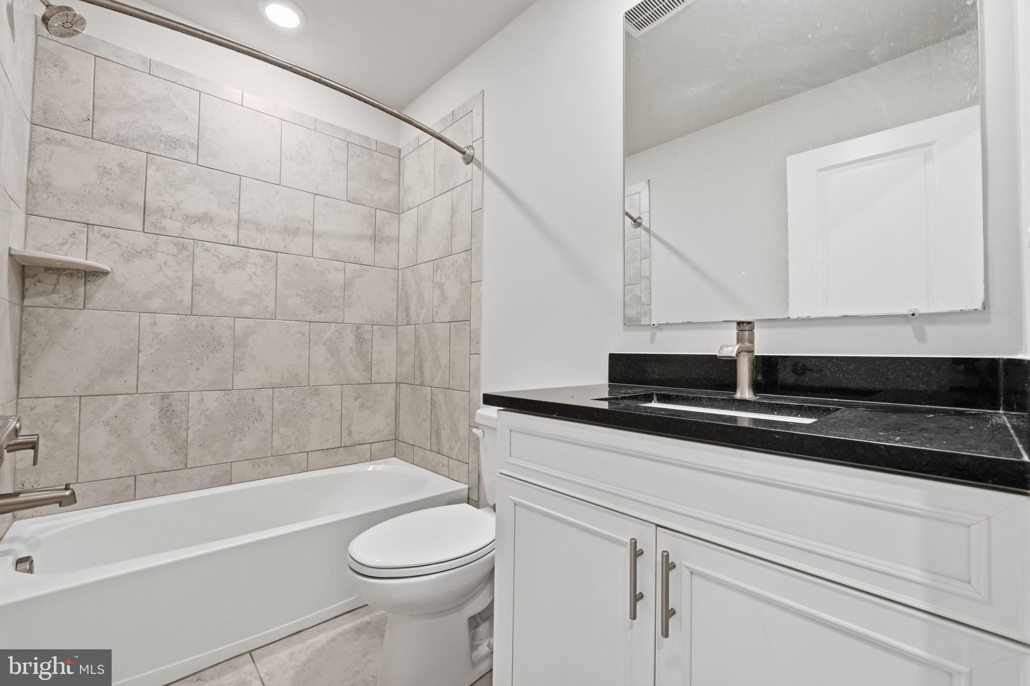 TANYARD SHORES - Residential