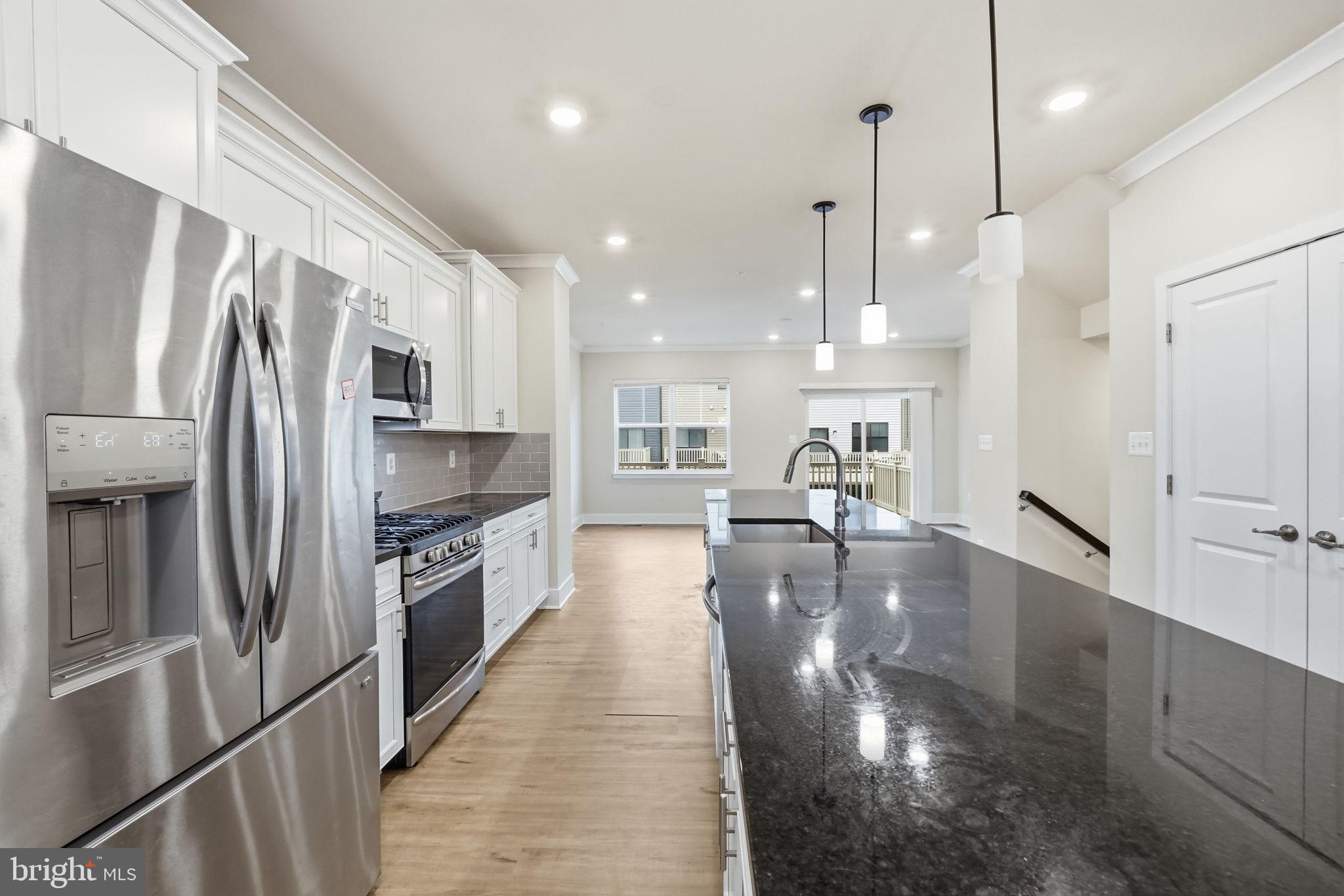 TANYARD SHORES - Residential