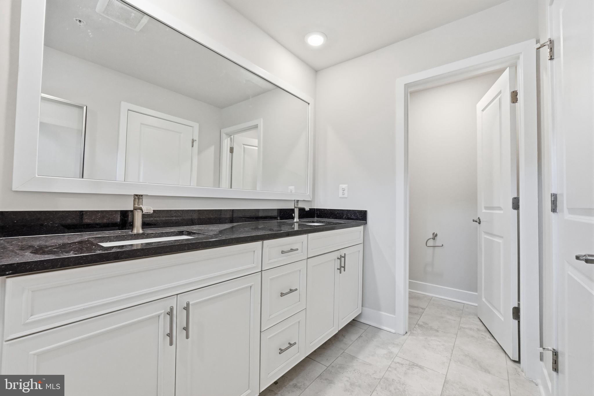 TANYARD SHORES - Residential
