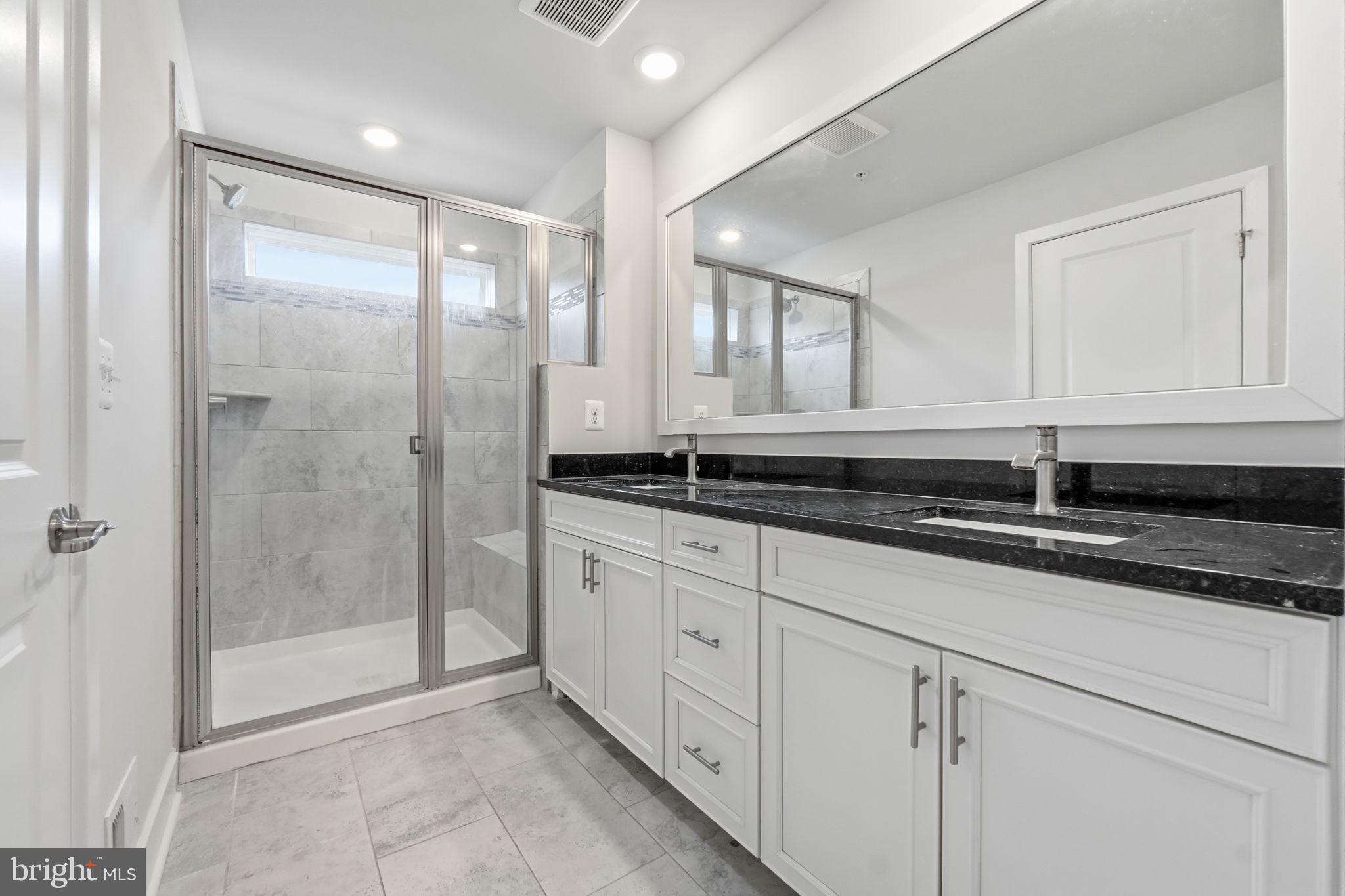 TANYARD SHORES - Residential