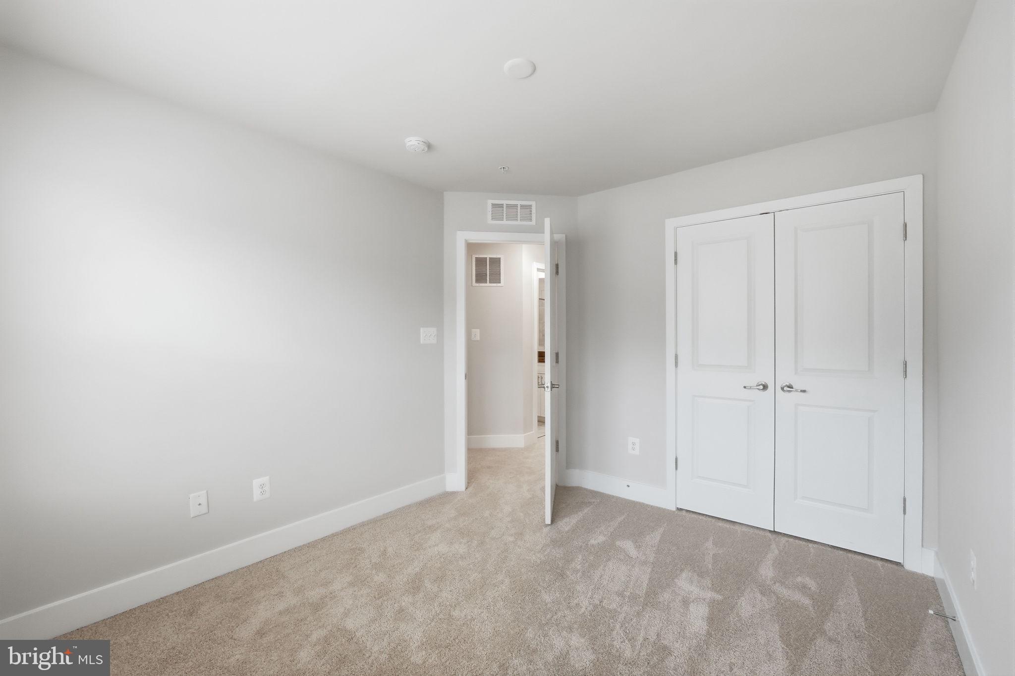 TANYARD SHORES - Residential