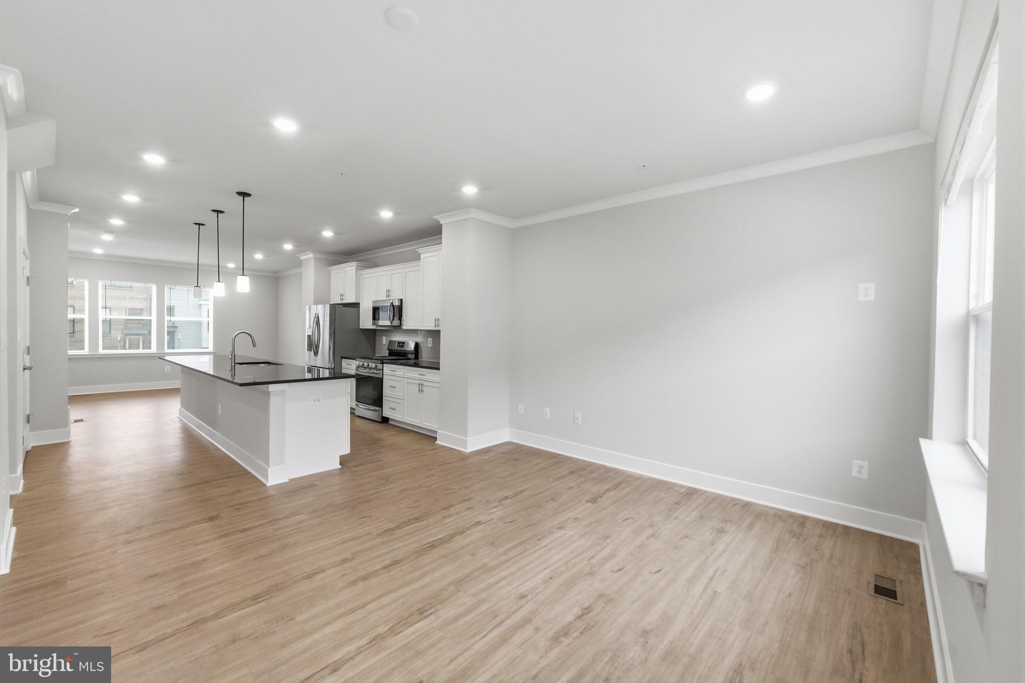TANYARD SHORES - Residential