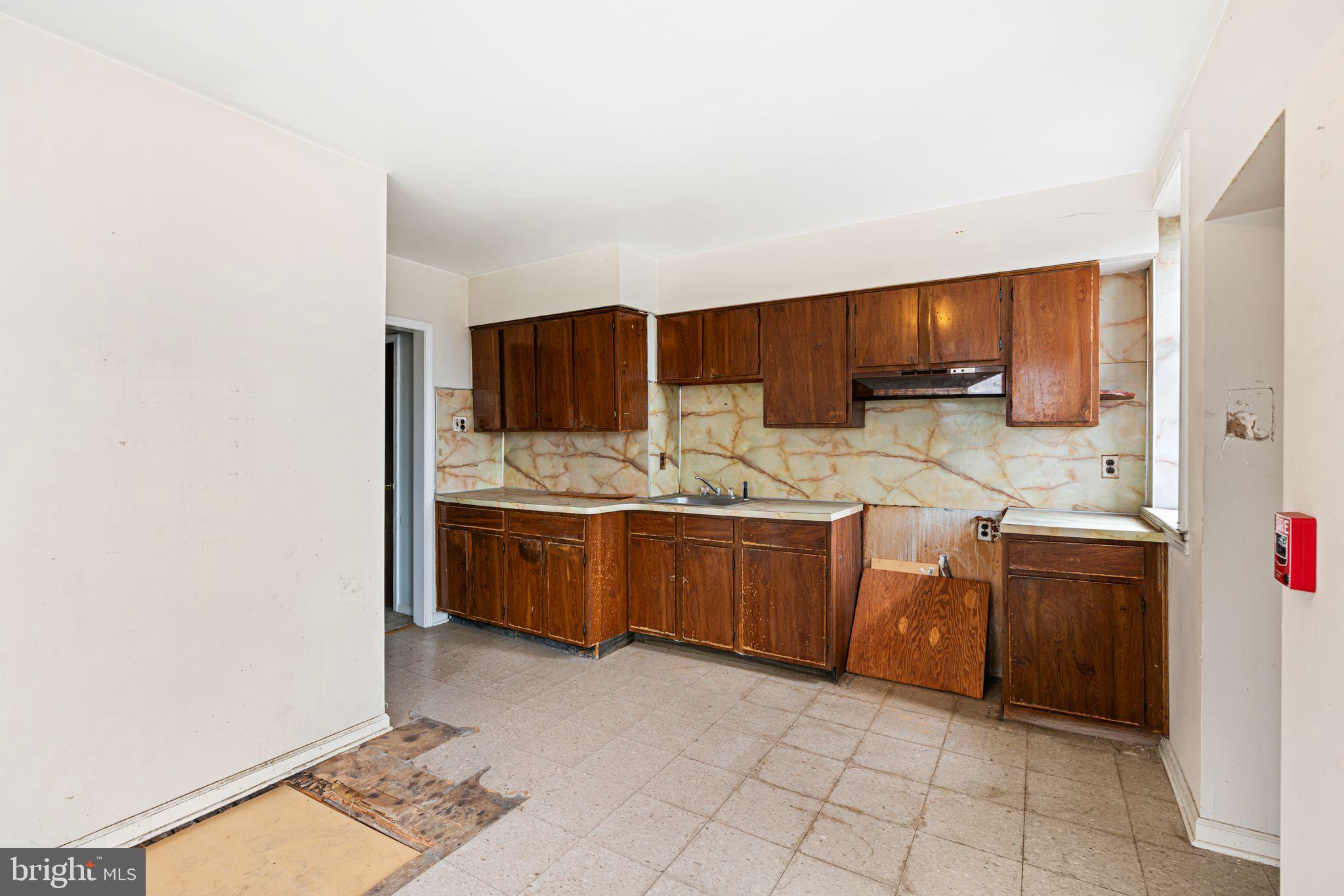 OVERBROOK PARK - Commercial Sale