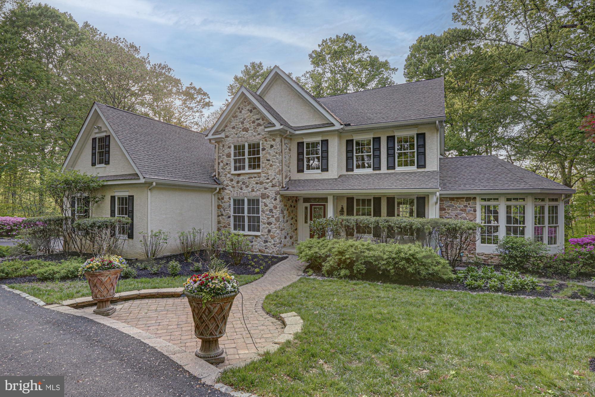 WOODCREST - Residential