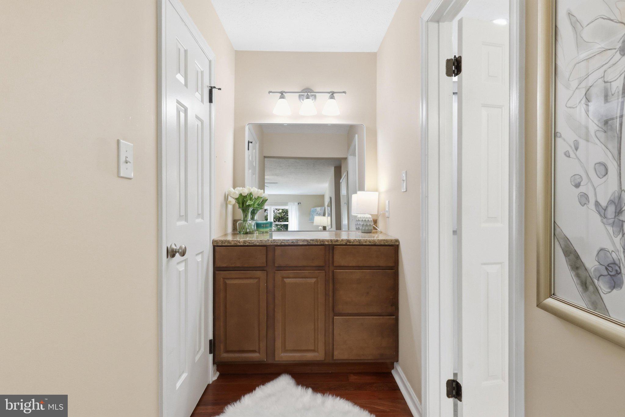 LAKEWOOD HILLS - Residential