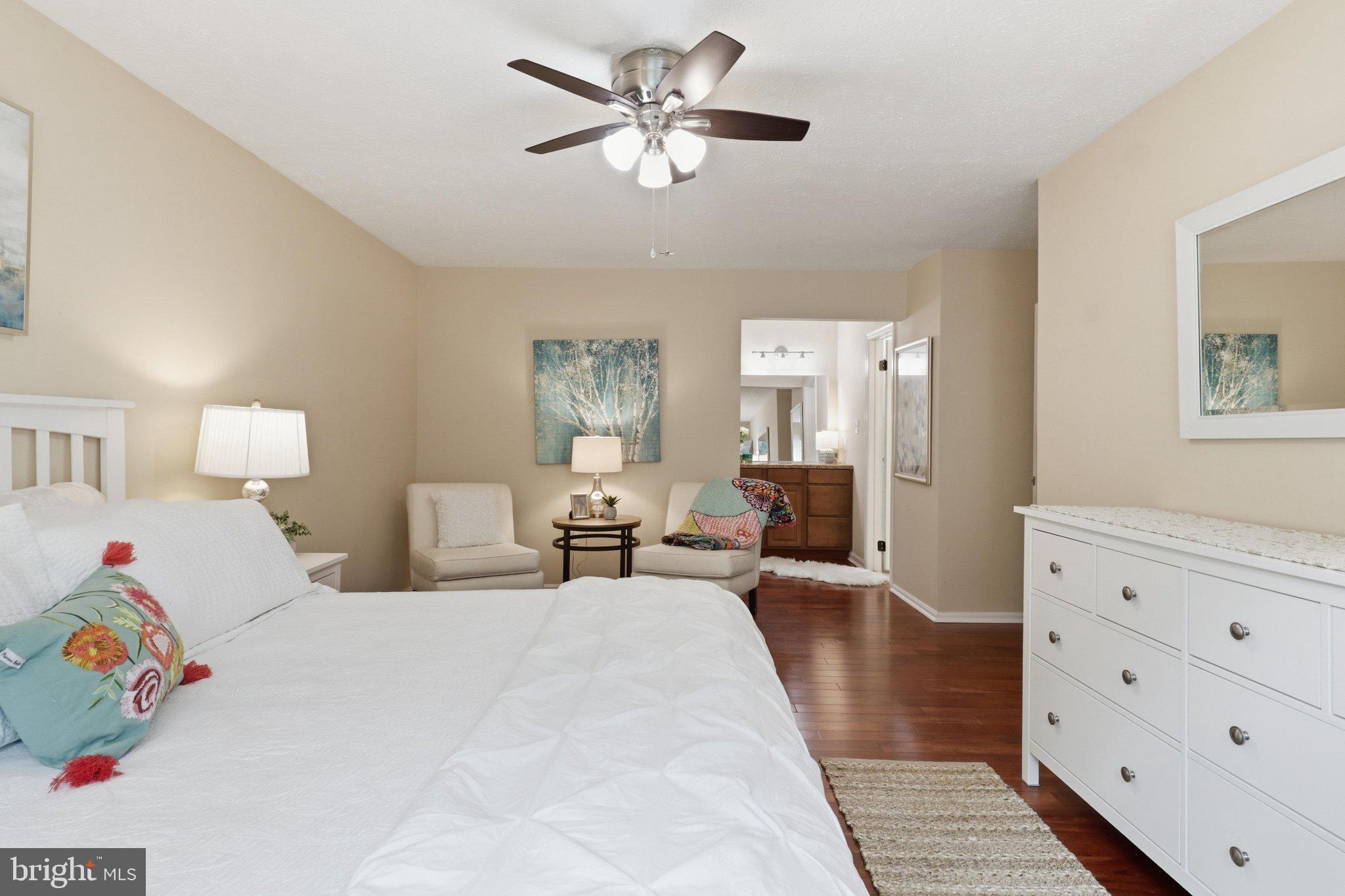 LAKEWOOD HILLS - Residential