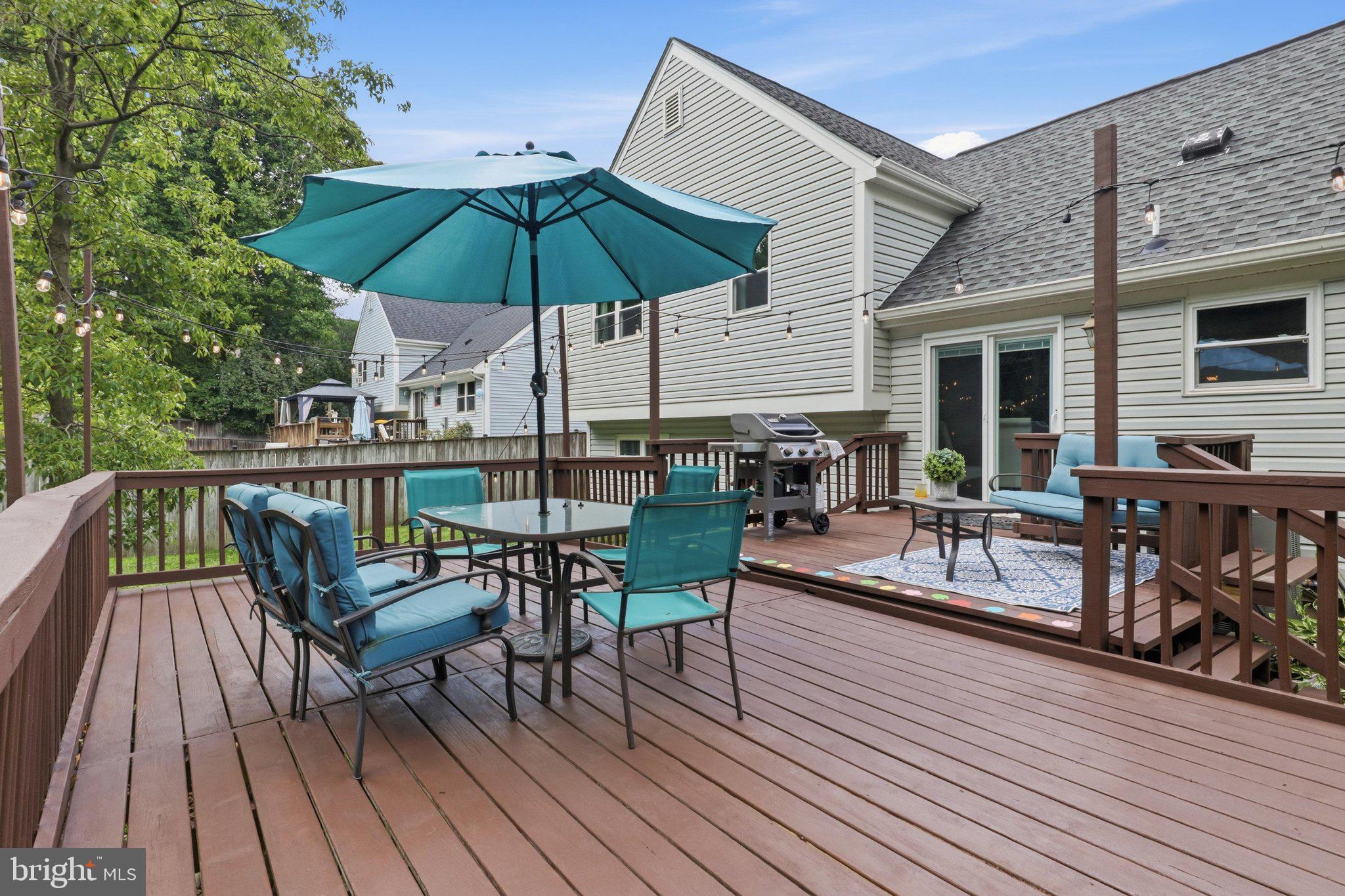 LAKEWOOD HILLS - Residential