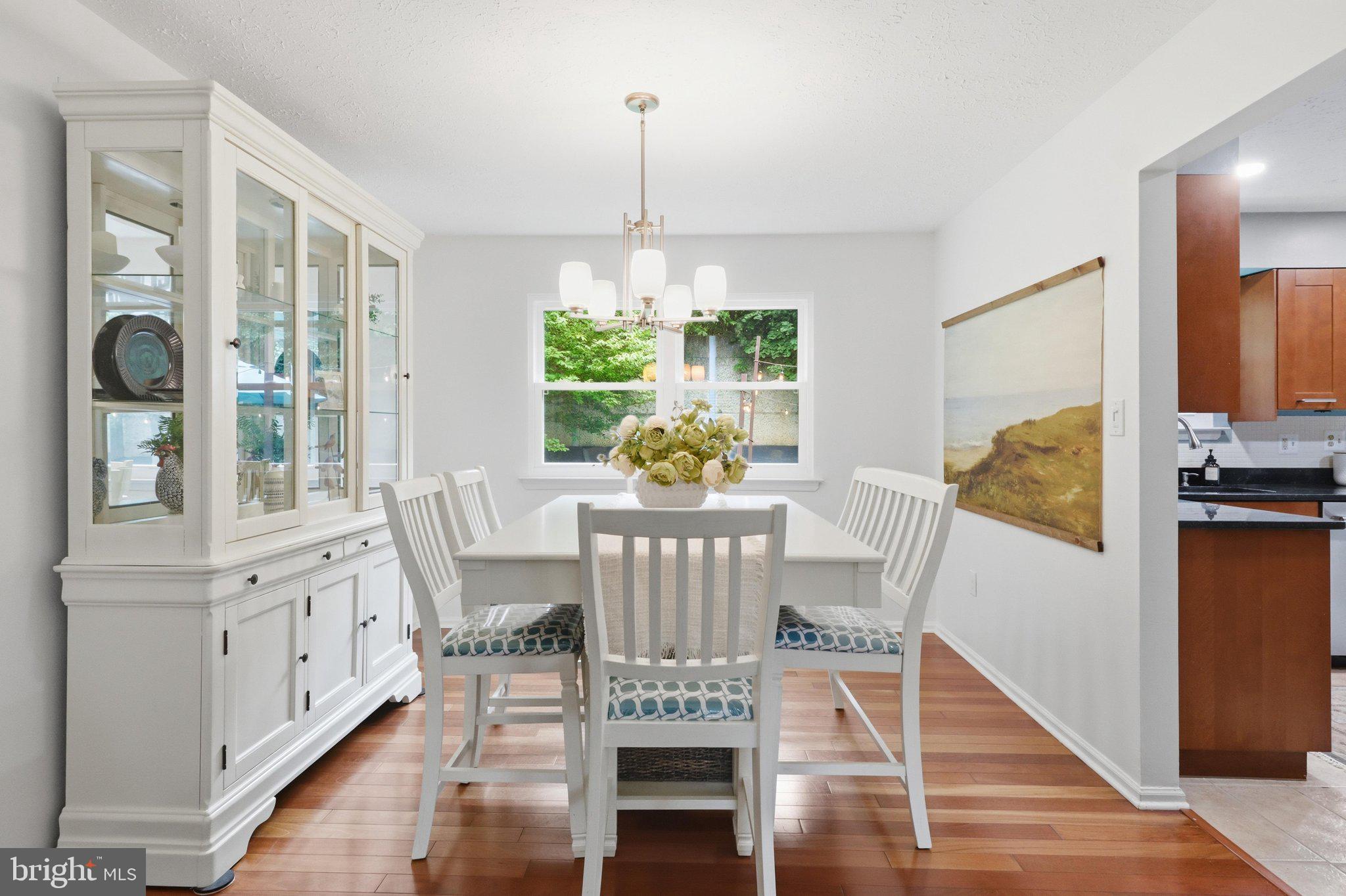 LAKEWOOD HILLS - Residential