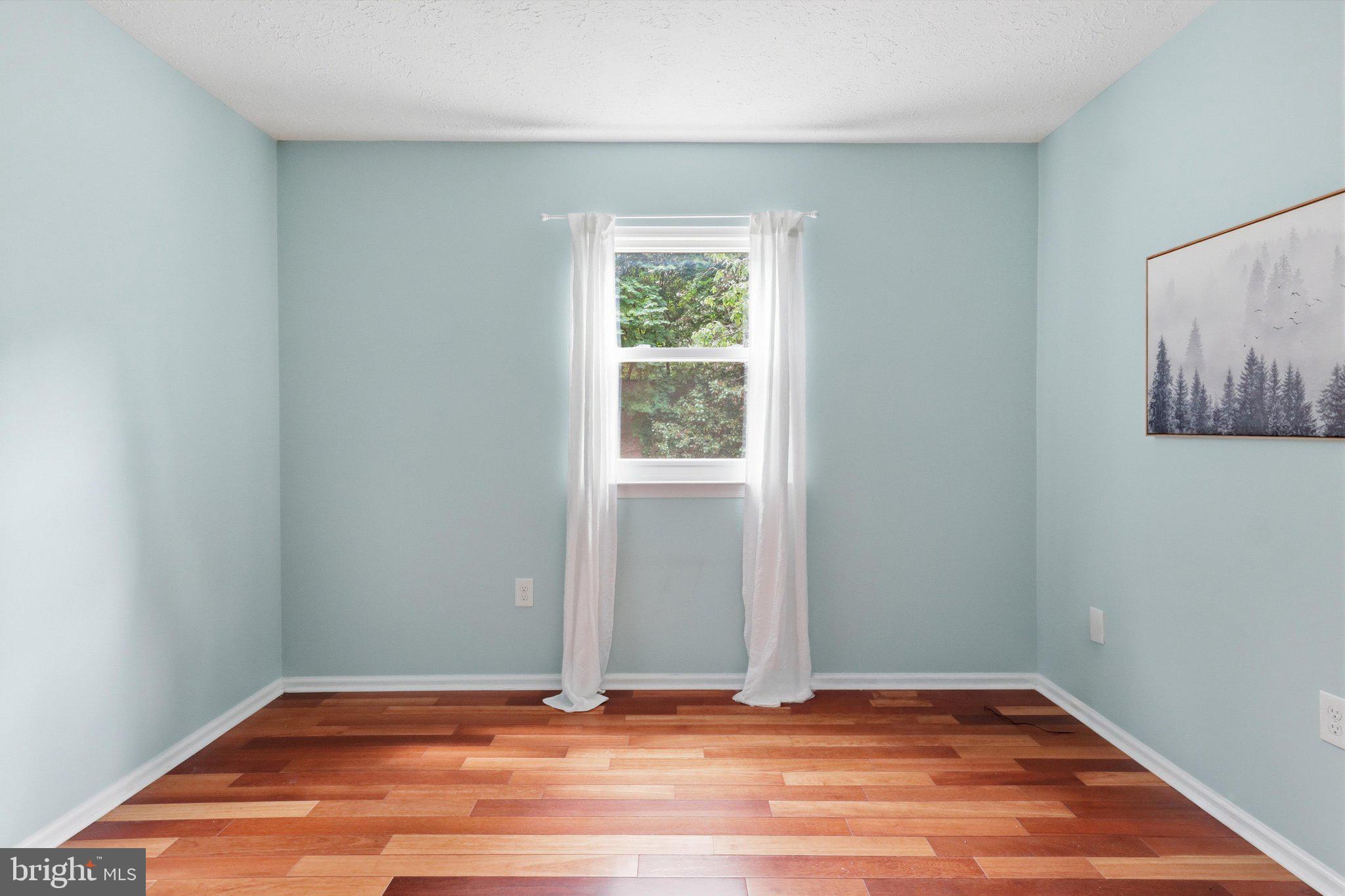LAKEWOOD HILLS - Residential