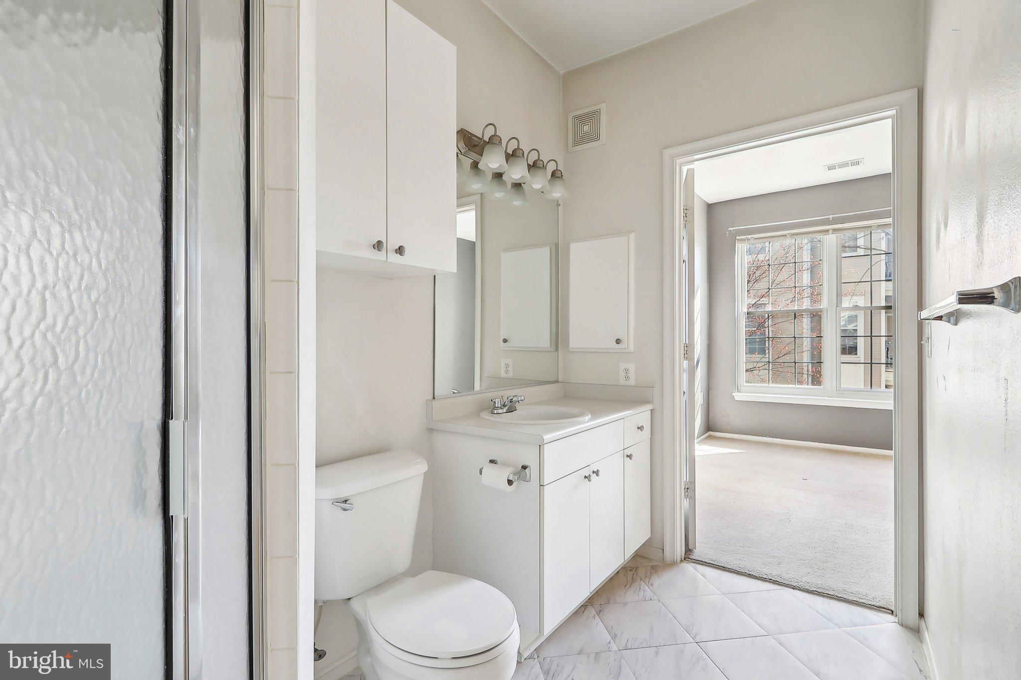 HIGH POINTE AT JEFFERSON - Residential
