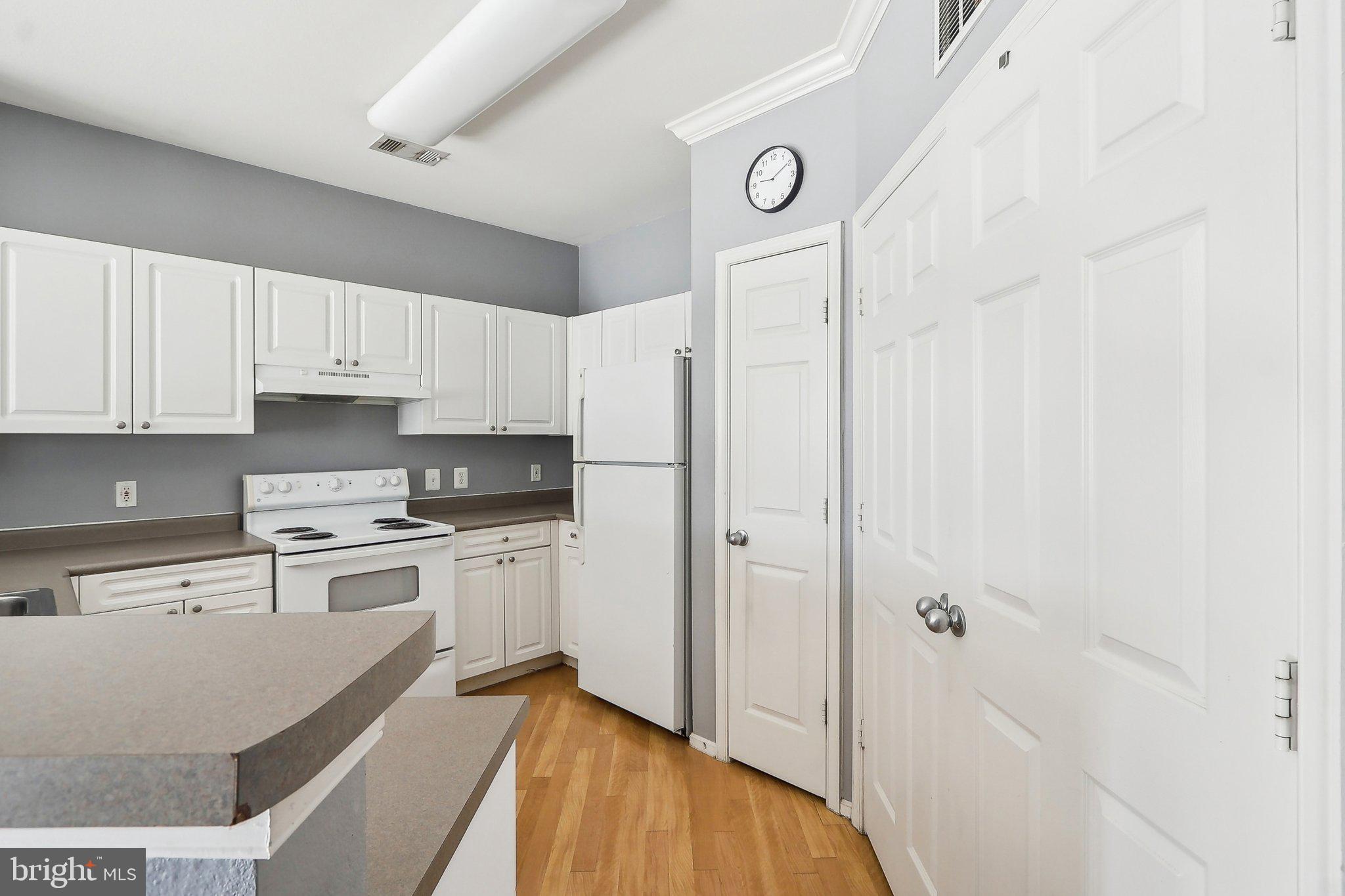 HIGH POINTE AT JEFFERSON - Residential