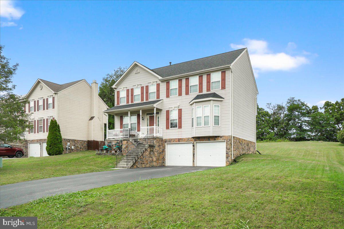 ST JAMES VILLAGE NORTH - Residential