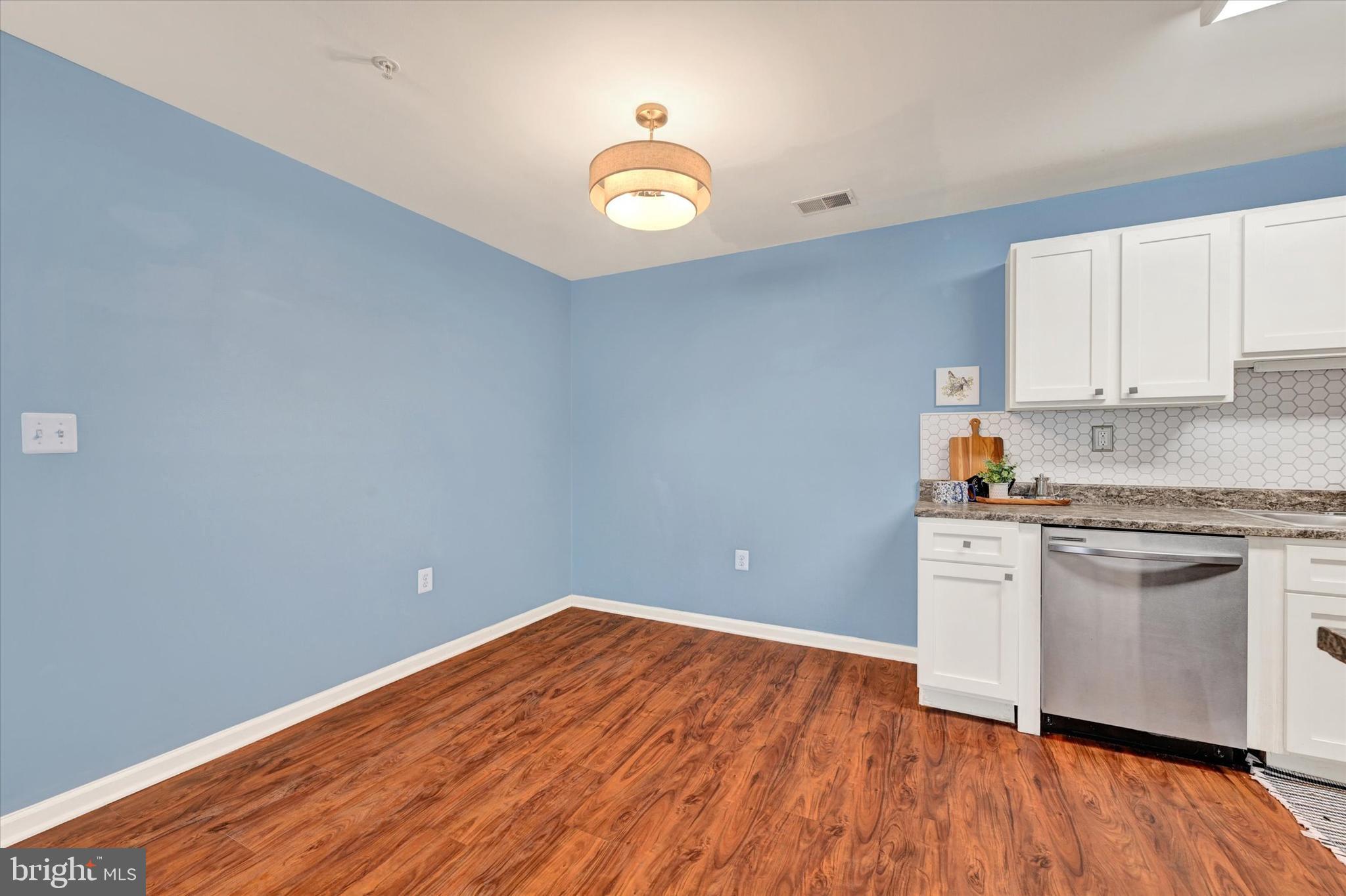 NELLS ACRES - Residential