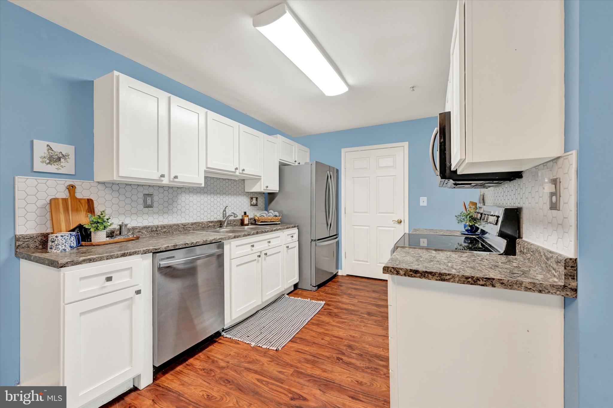 NELLS ACRES - Residential