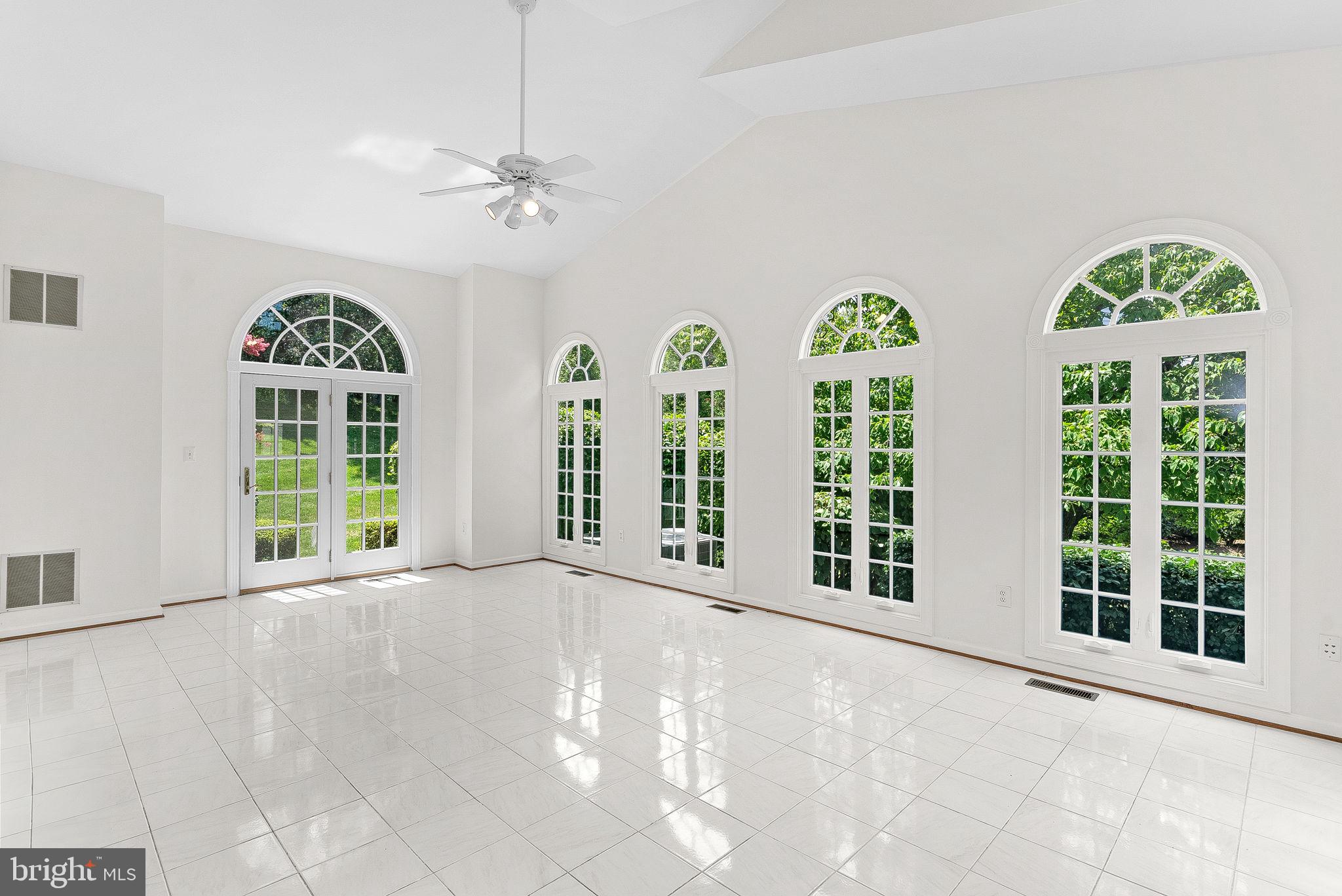 BROOKSIDE - Residential