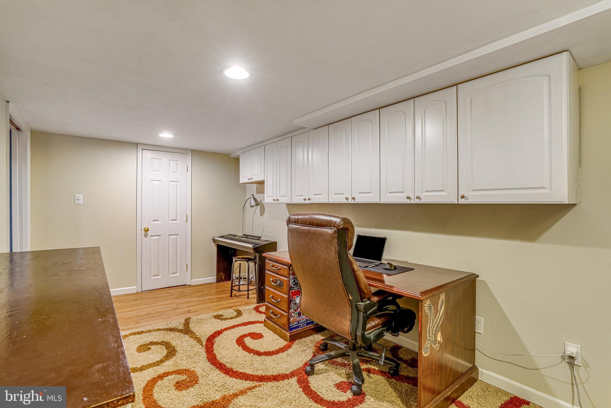 GROVETON HEIGHTS - Residential