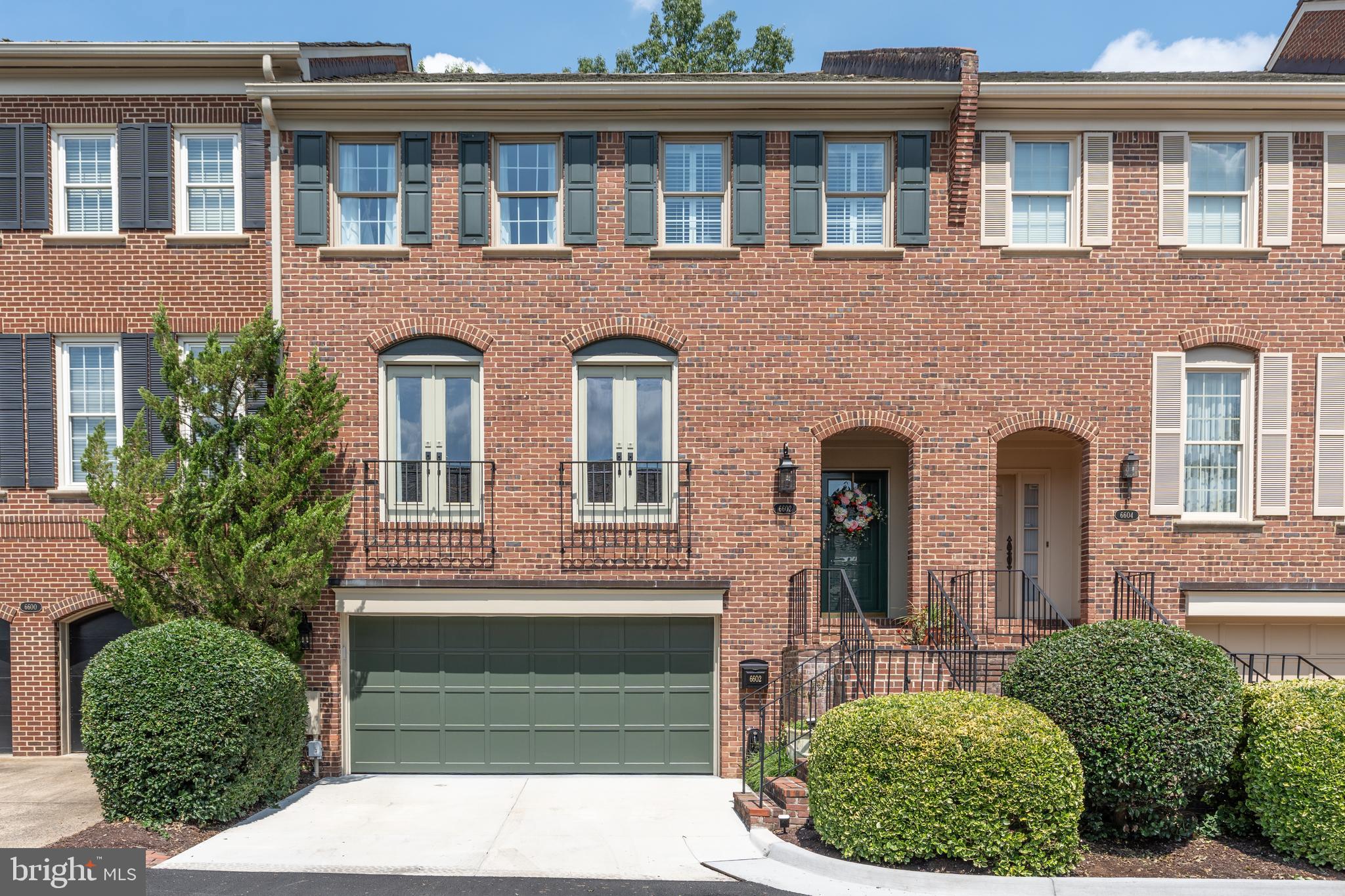 MADISON OF MCLEAN - Residential