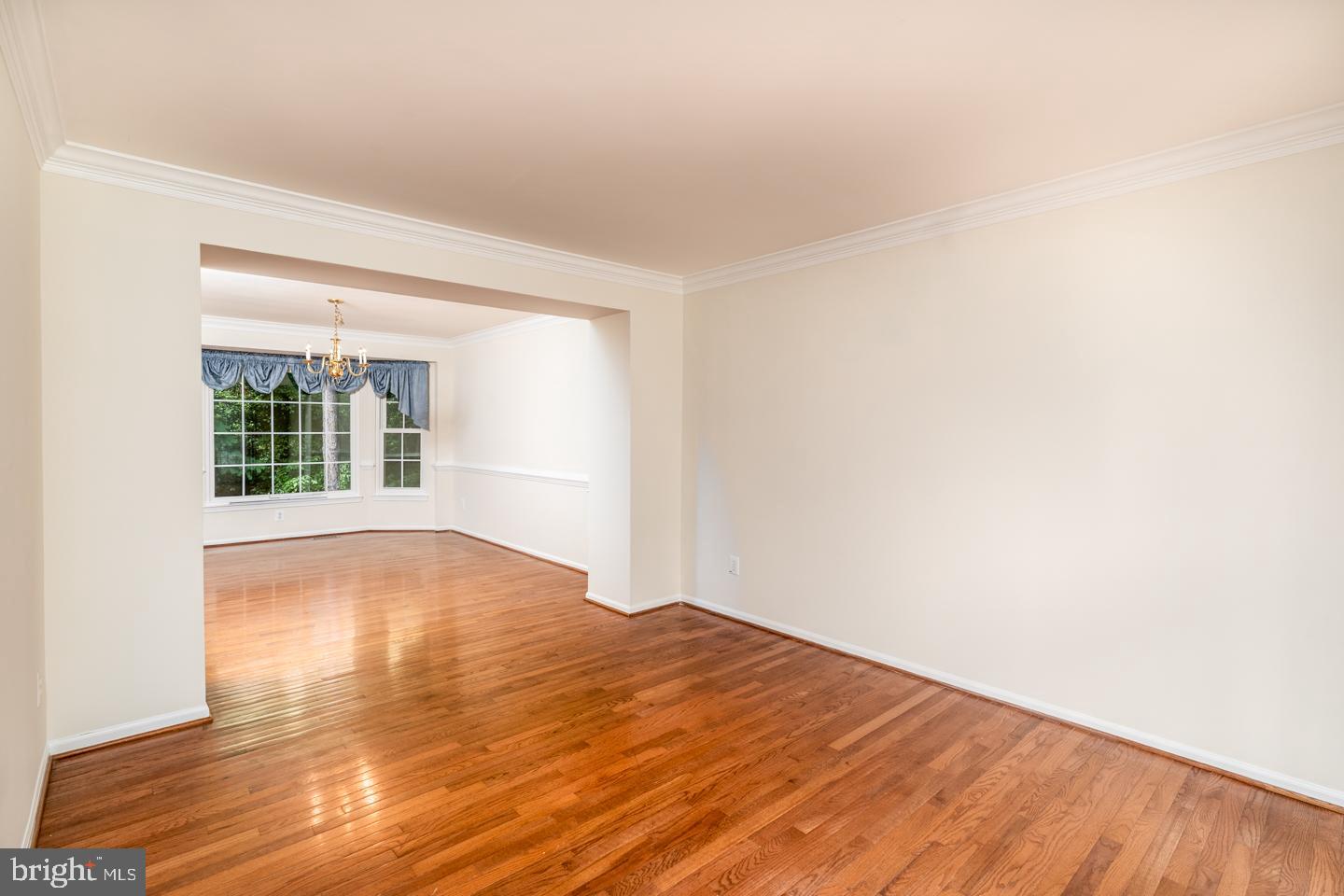 BLOOMS CROSSING - Residential