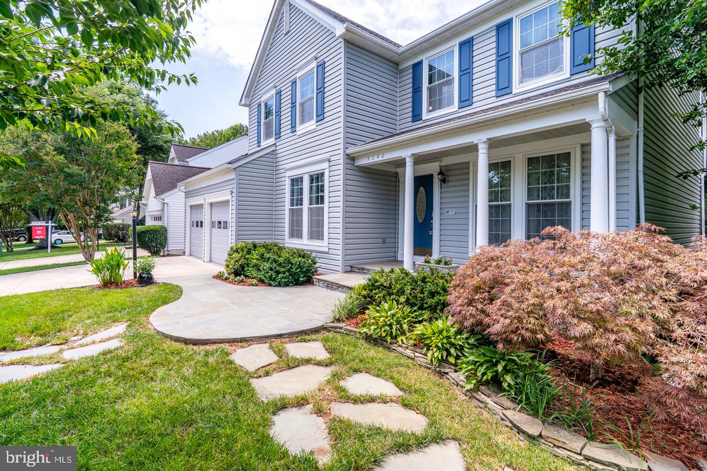 BLOOMS CROSSING - Residential