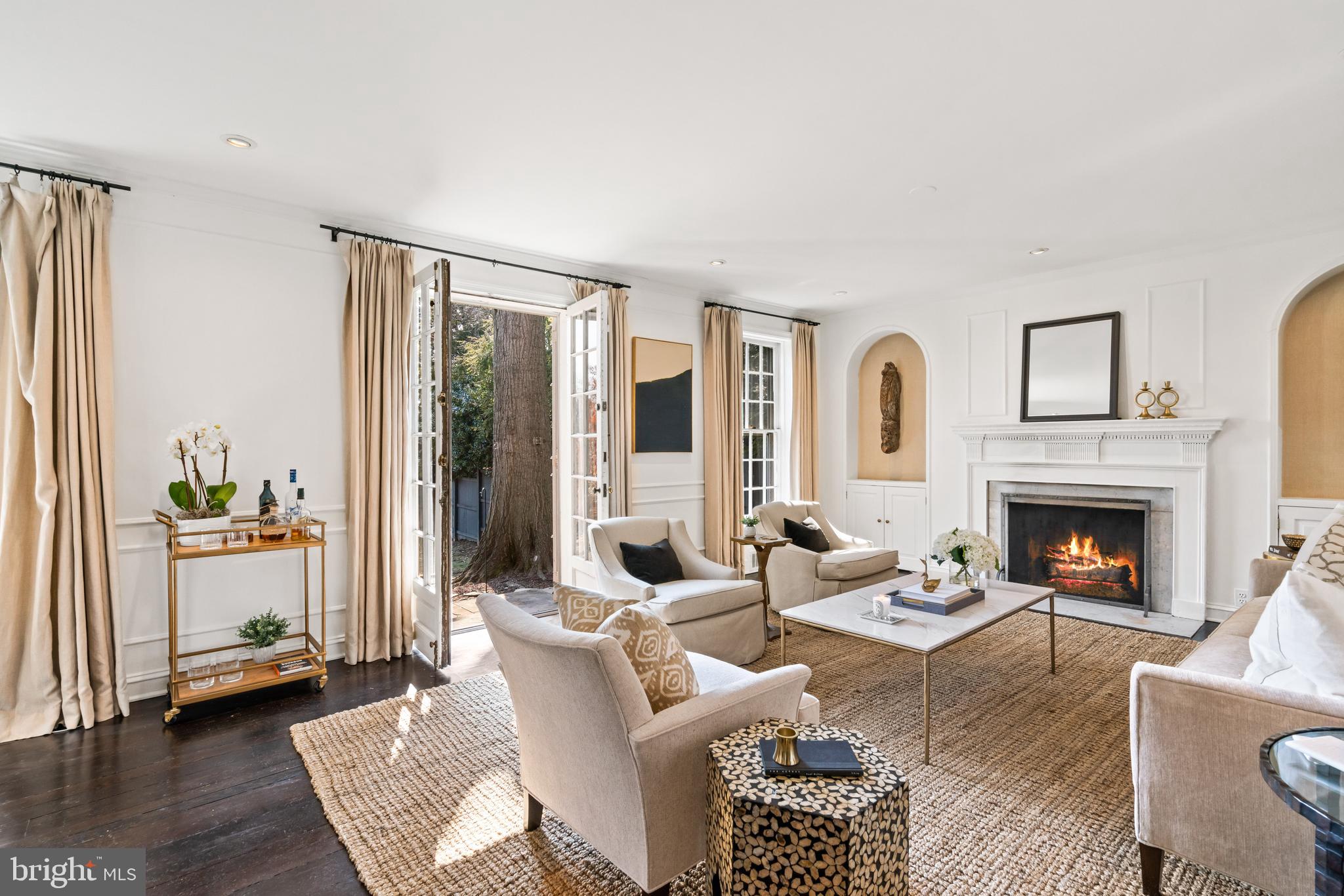 GEORGETOWN - Residential