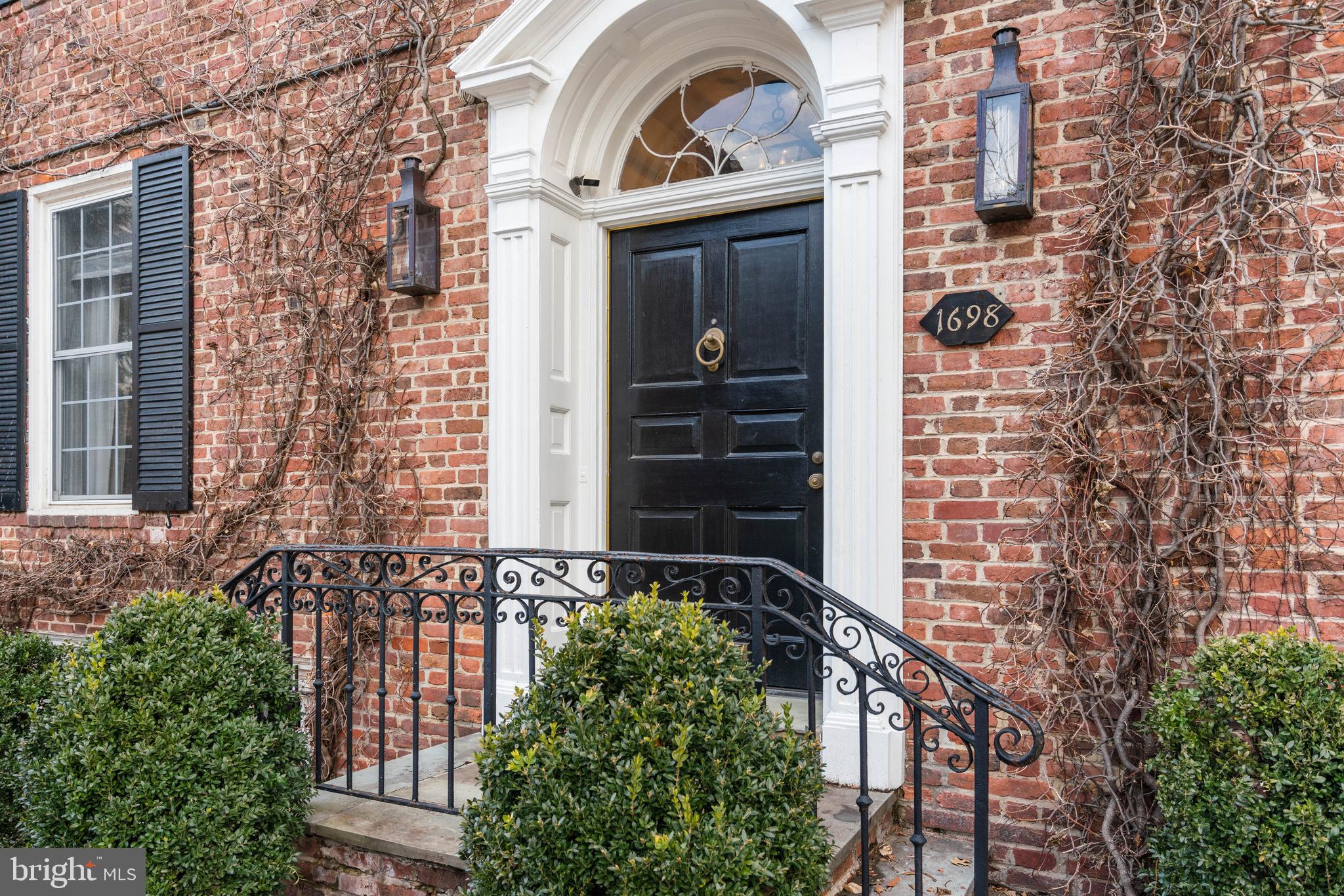 GEORGETOWN - Residential