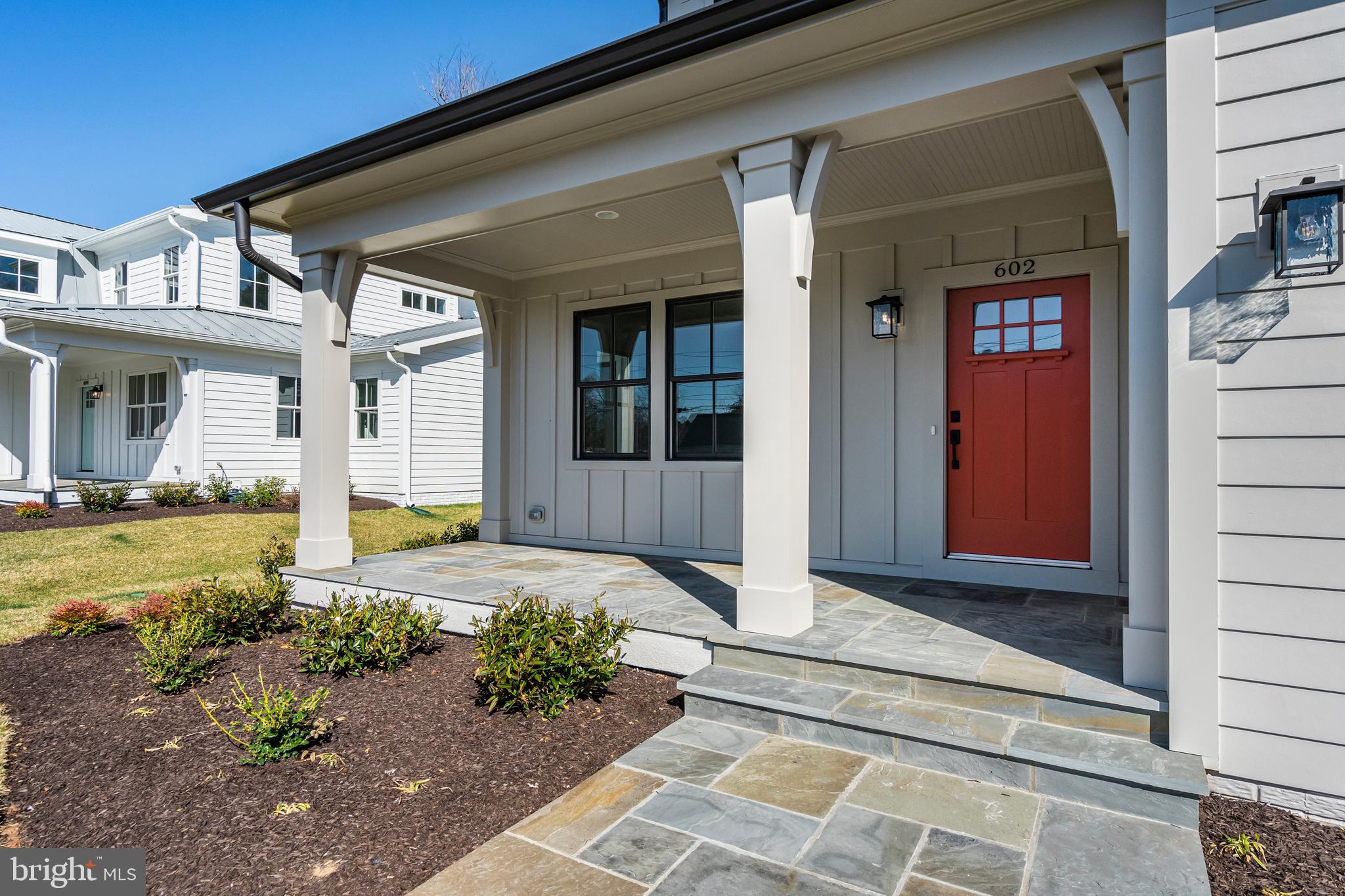 RIDGEVIEW - Residential