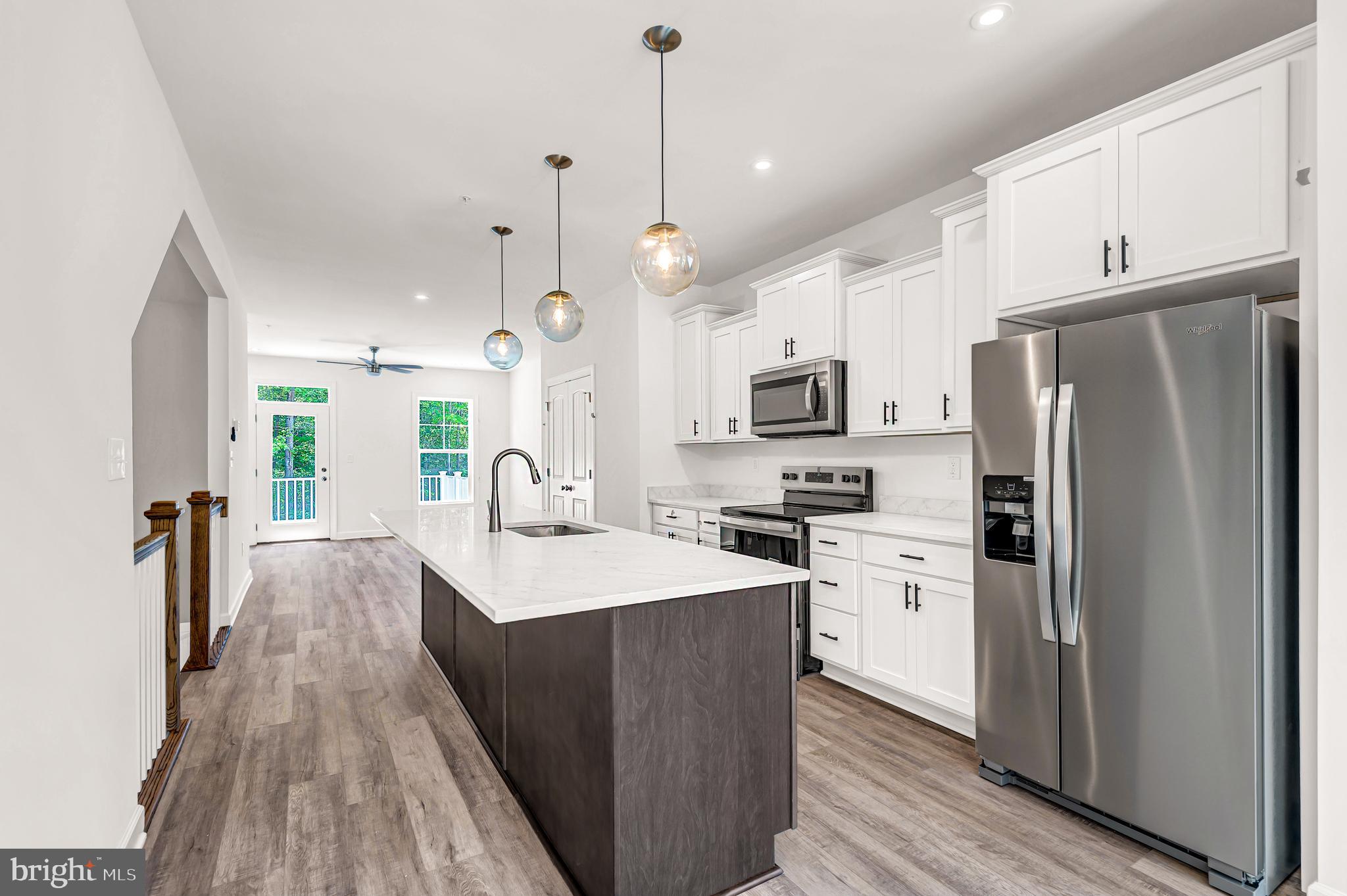 HOLLY OAKS - Residential