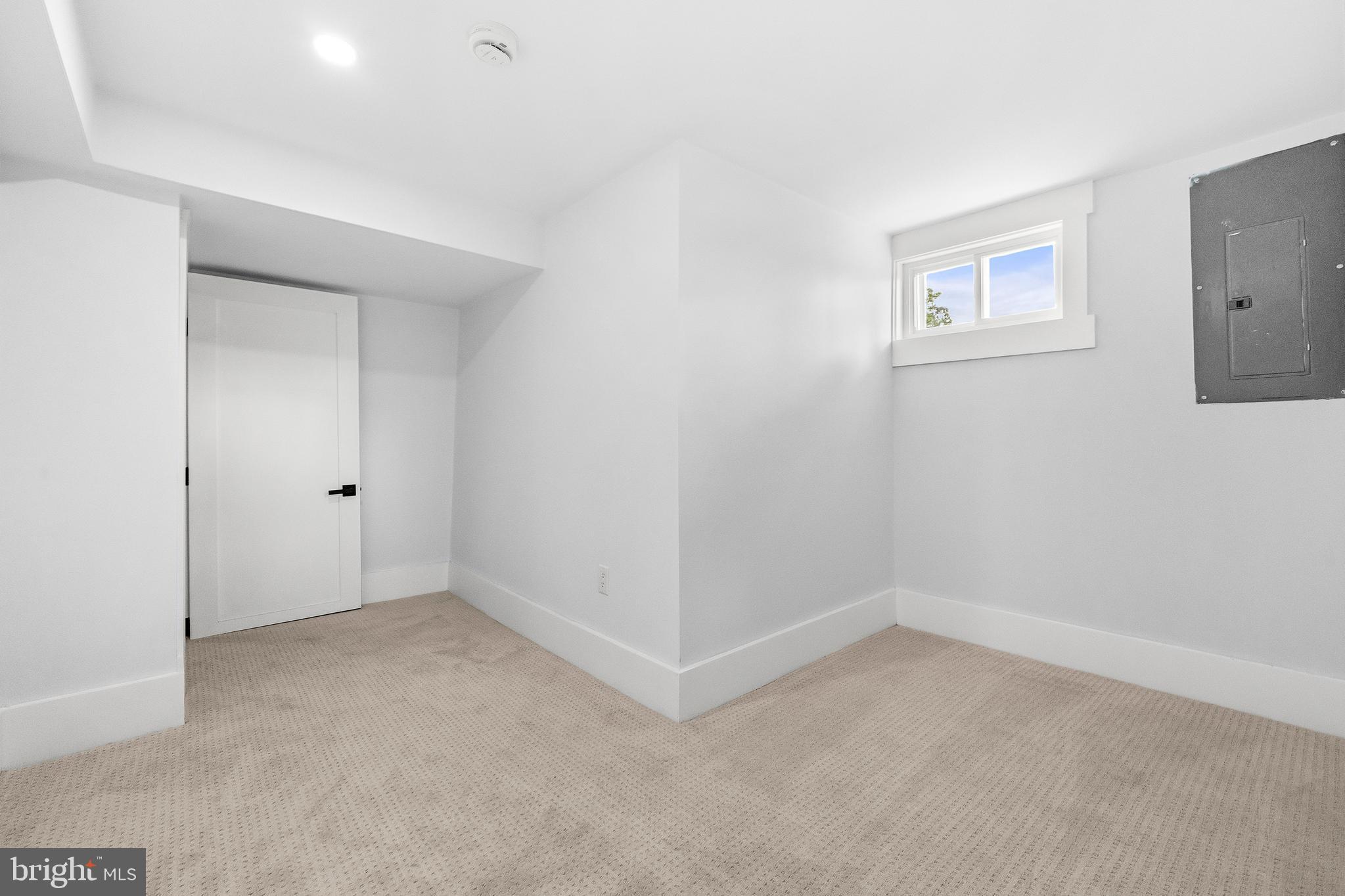 WOODLAWN- FELDMANS ADDN - Residential