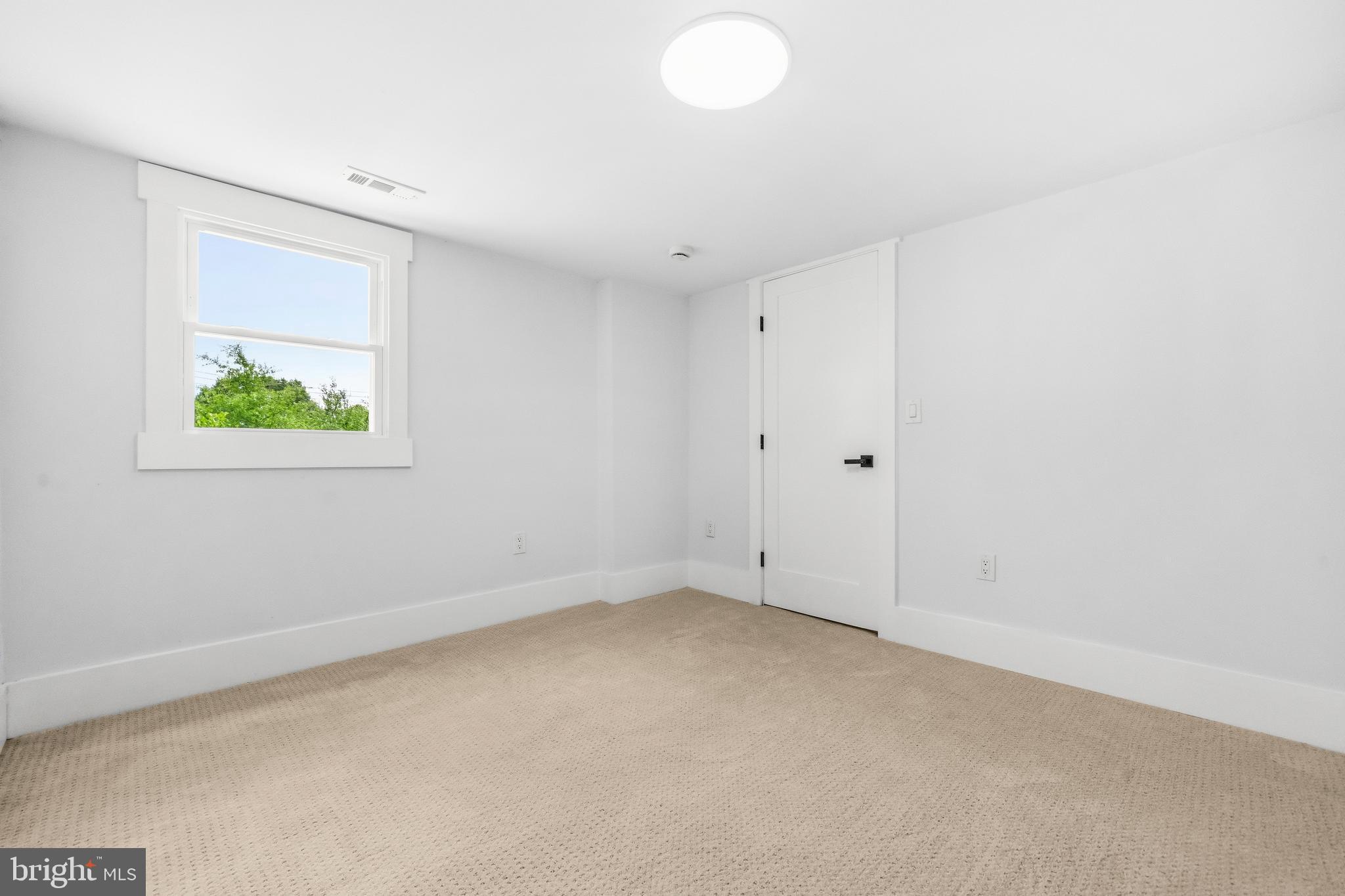 WOODLAWN- FELDMANS ADDN - Residential