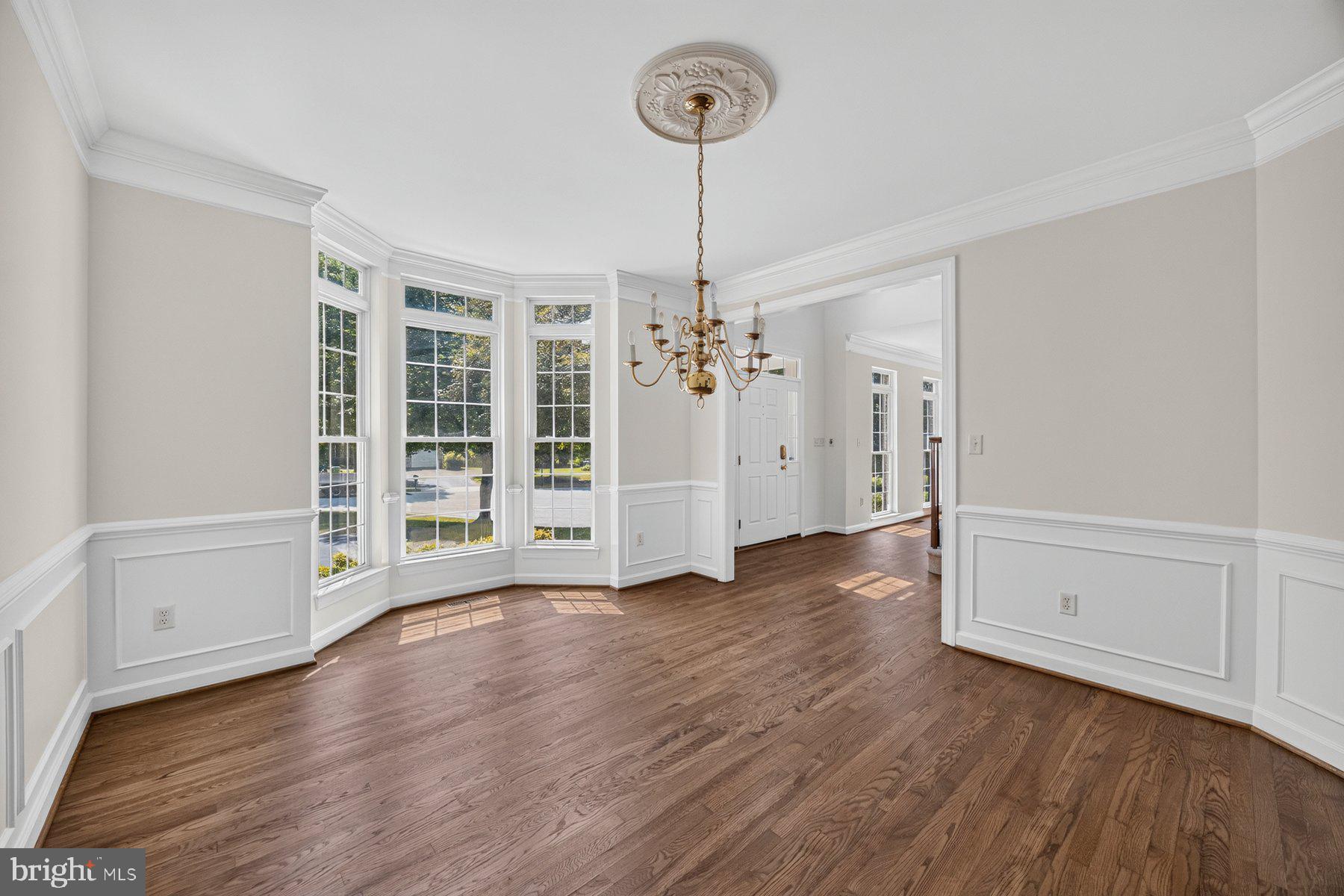 GROVEMONT - Residential