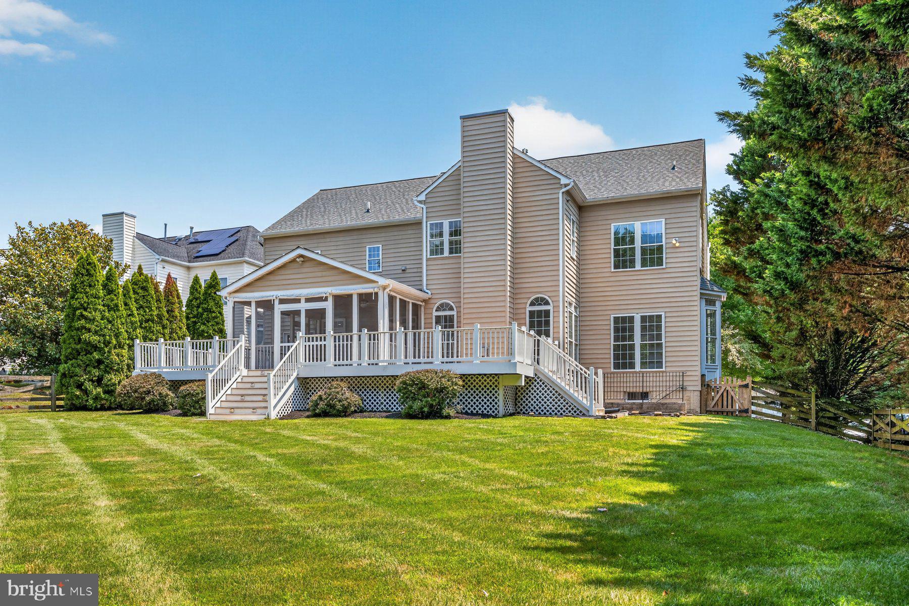 GROVEMONT - Residential