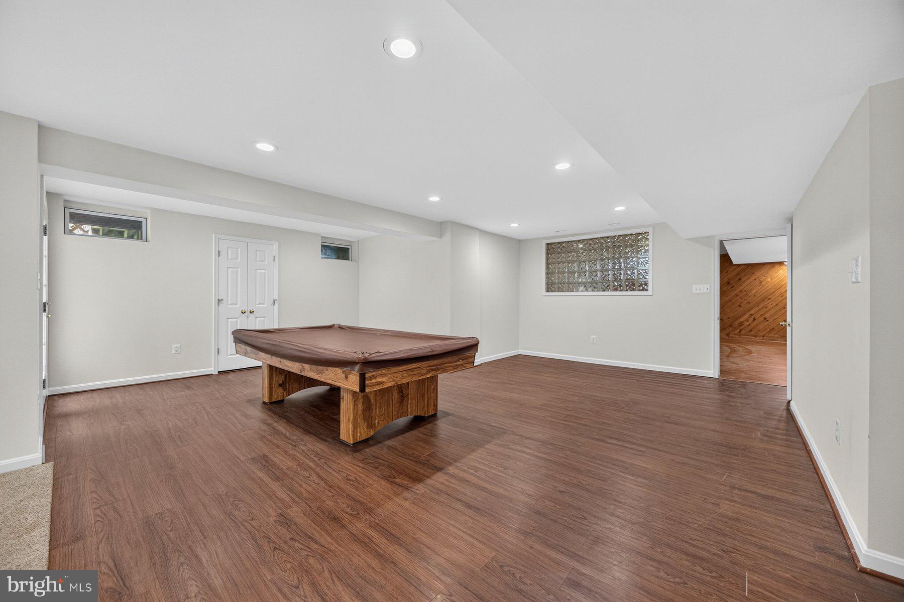 GROVEMONT - Residential