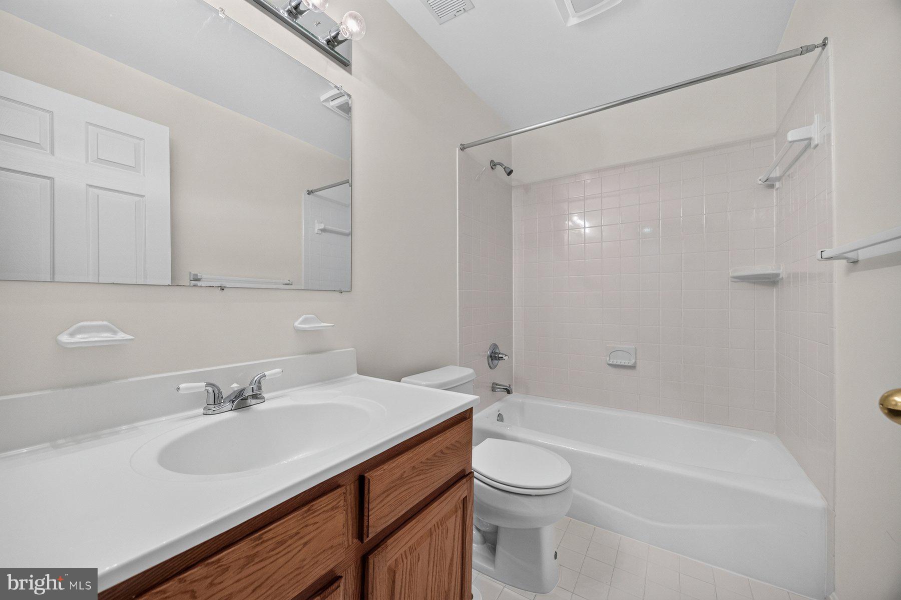 GROVEMONT - Residential