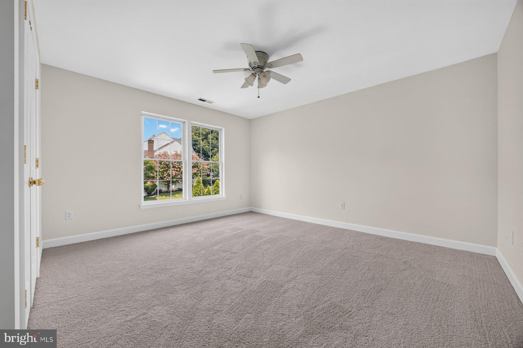GROVEMONT - Residential