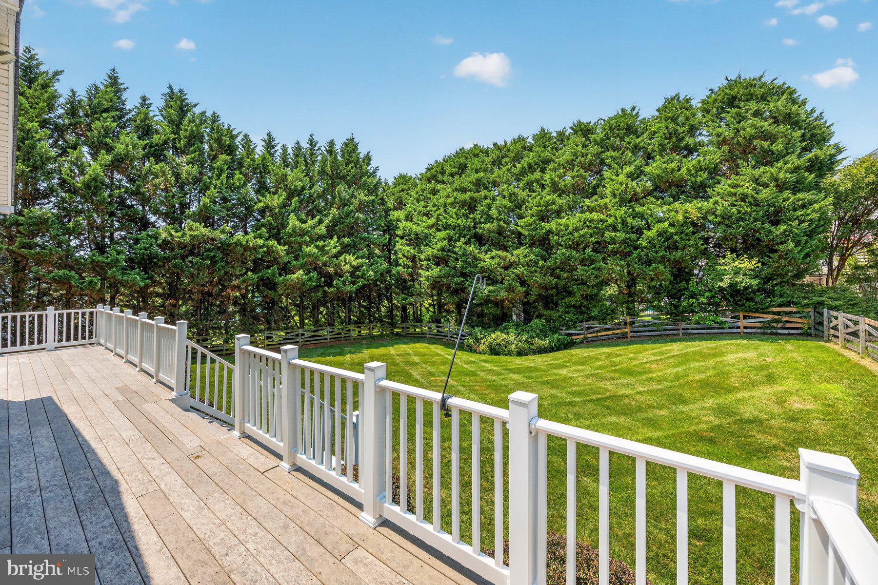 GROVEMONT - Residential