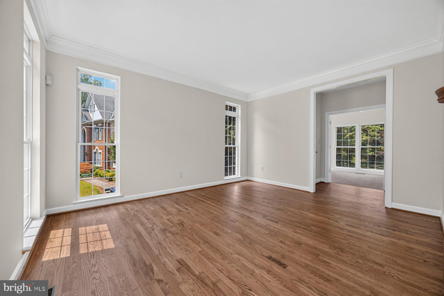 GROVEMONT - Residential