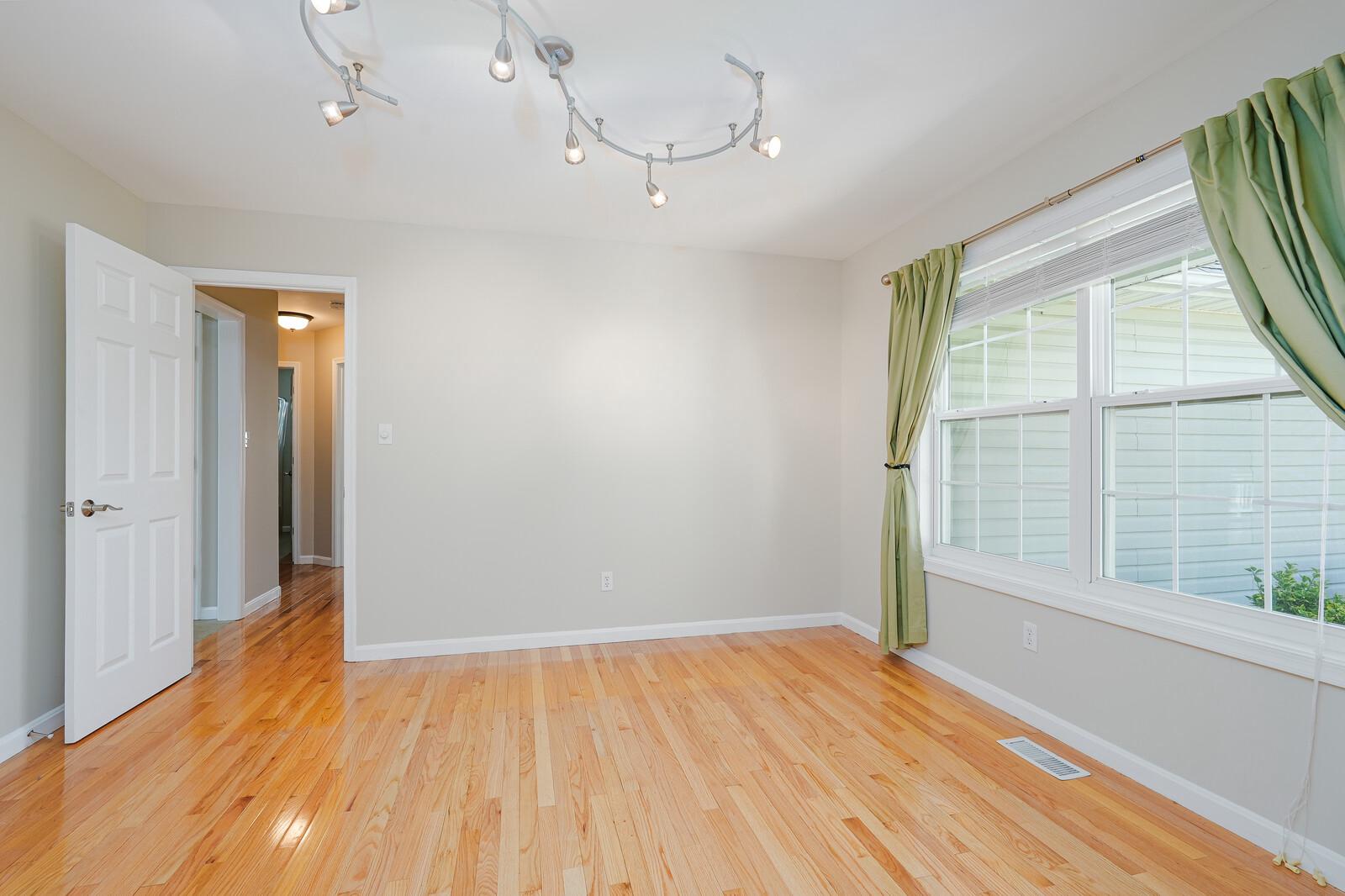 FREEDOM HILLS - Residential