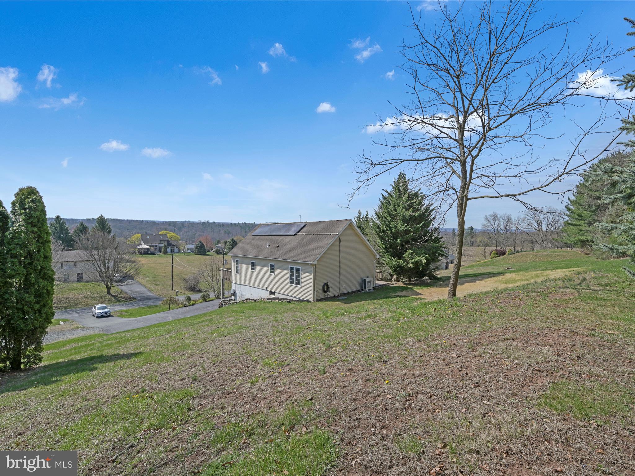 LAKE WYNONAH - Residential