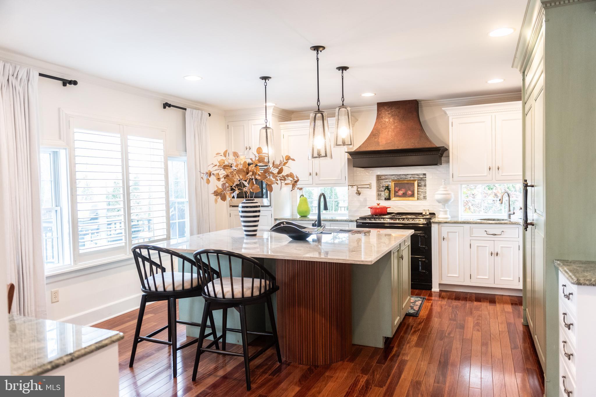 HERSHEY VILLAGE - Residential