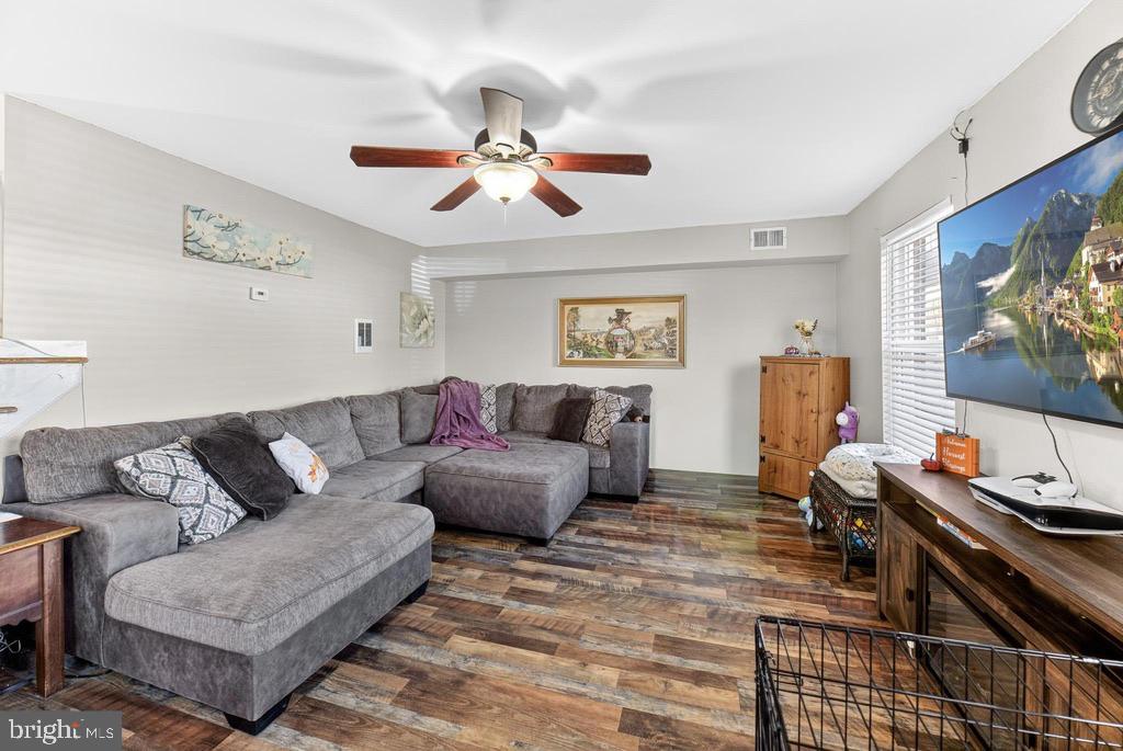 CONSTITUTION PLACE - Residential